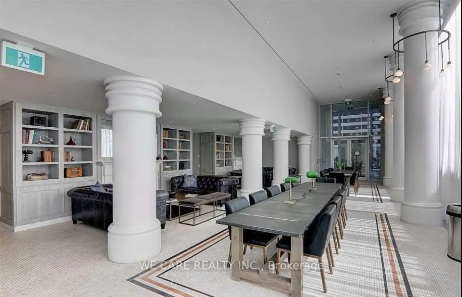 33 Helendale Avenue, #2208