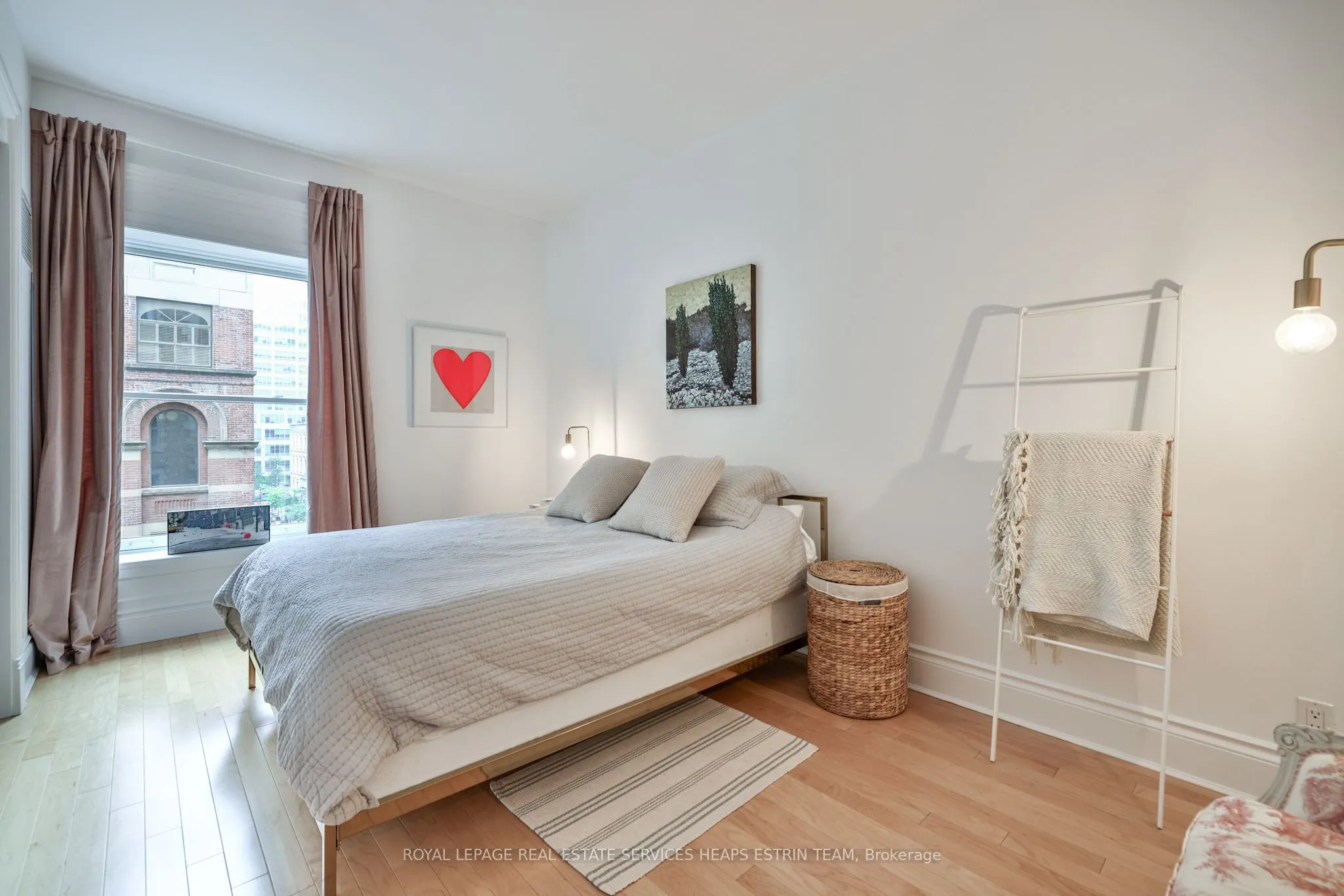 22 Leader Lane, #439