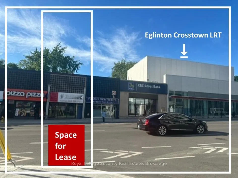 882A Eglinton Avenue W