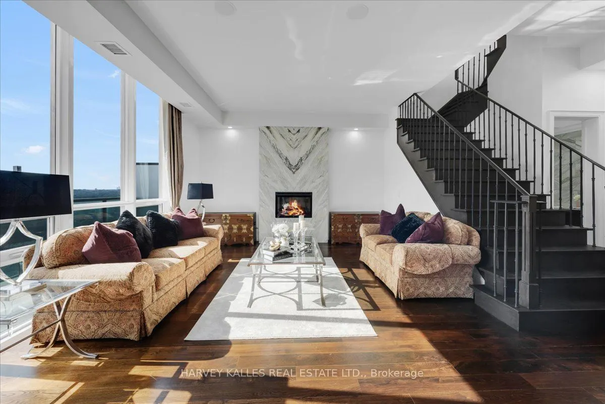 70 Roehampton Avenue, #PH15