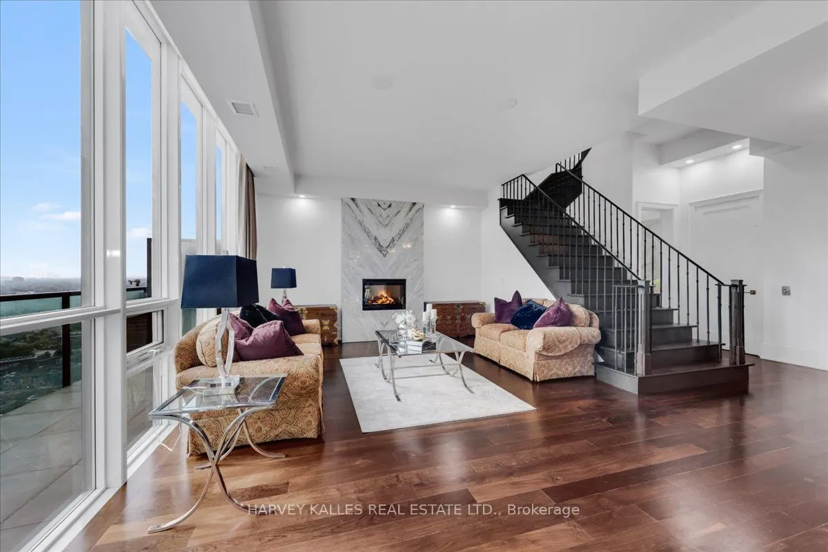 70 Roehampton Avenue, #PH15