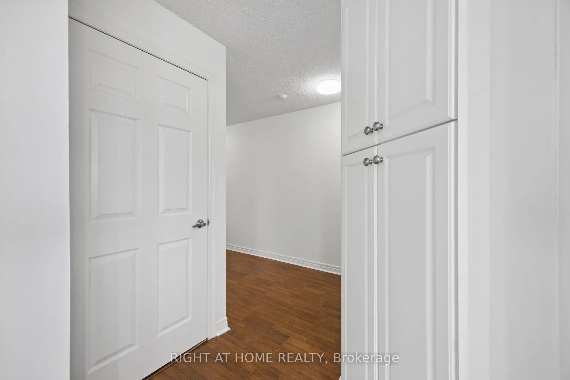 225 Wellesley Street E, #1203