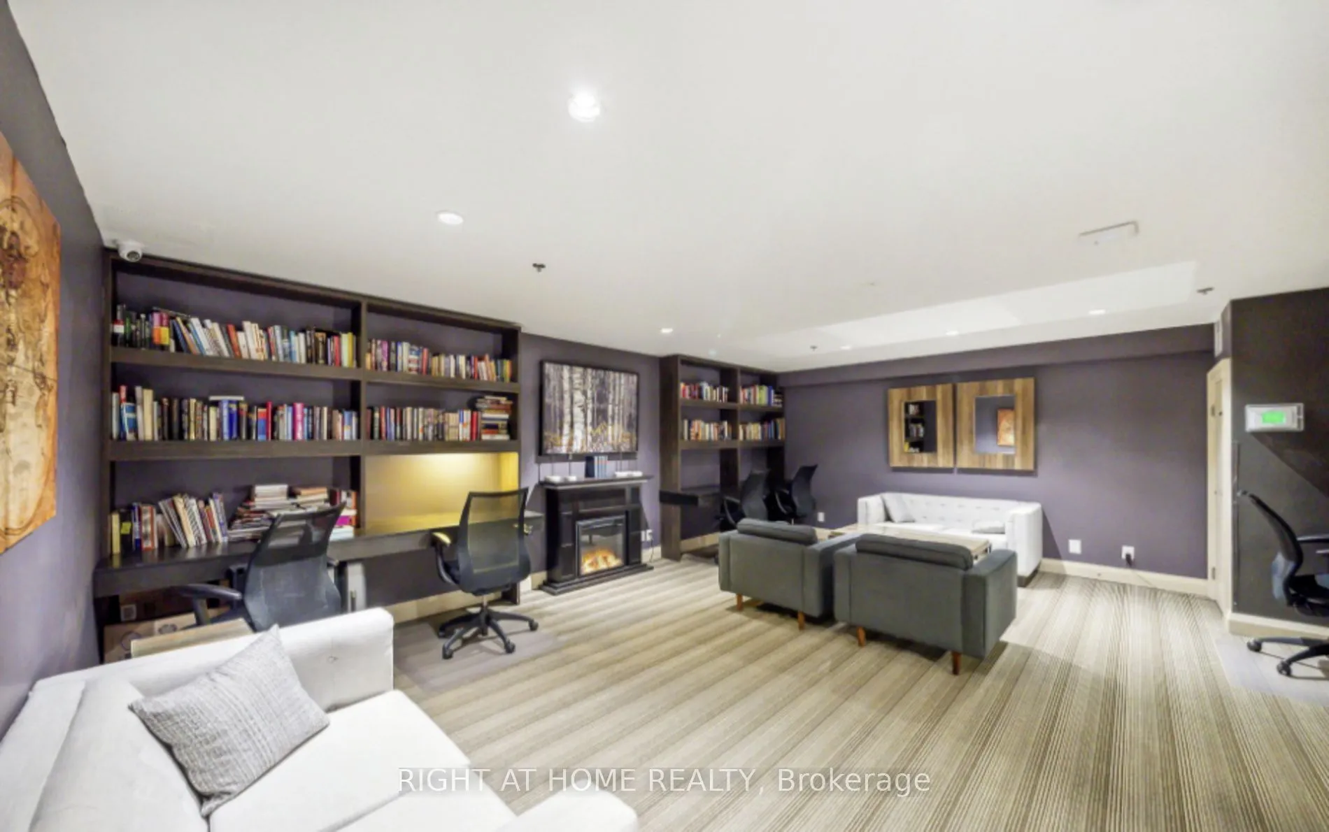 225 Wellesley Street E, #1203