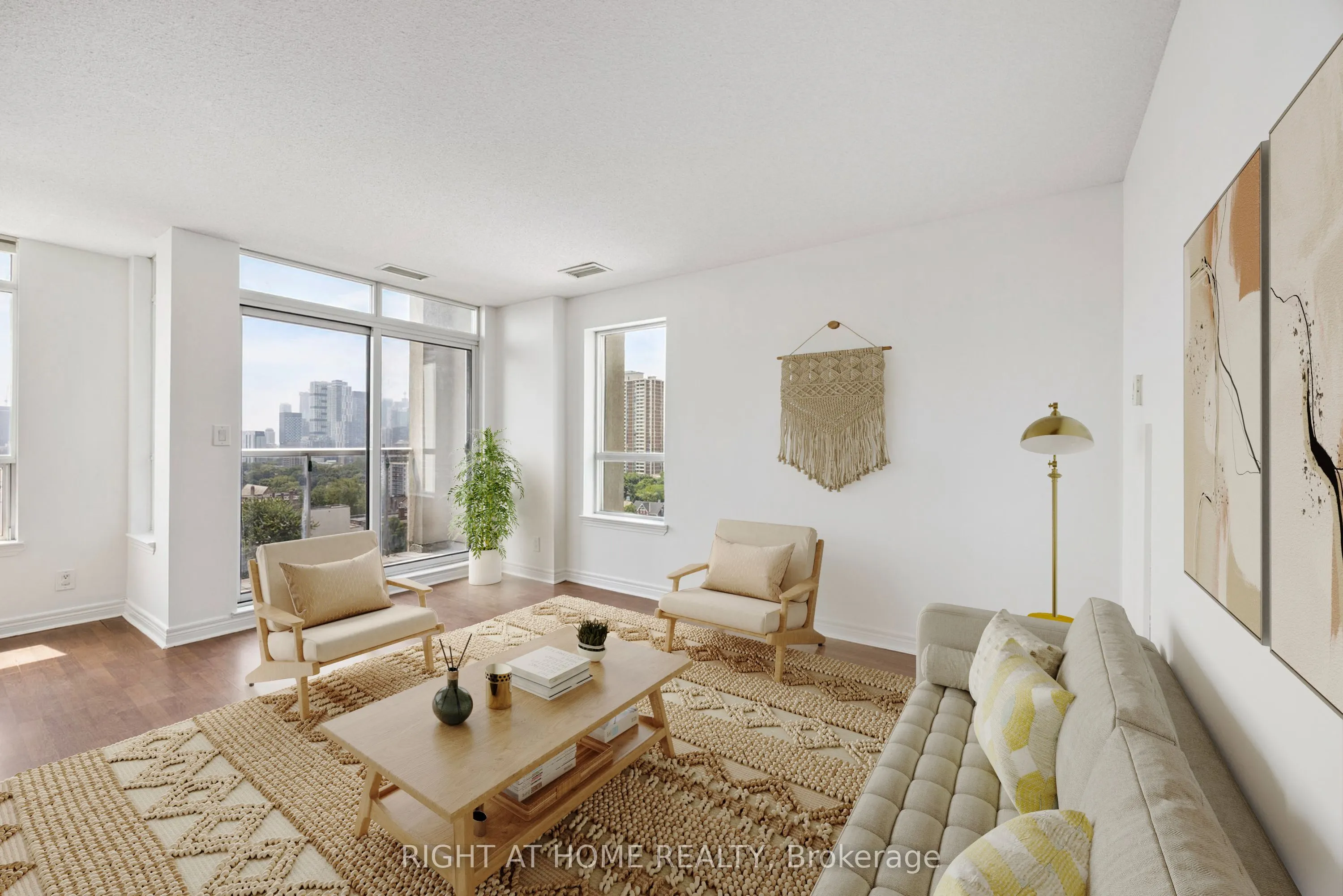 225 Wellesley Street E, #1203