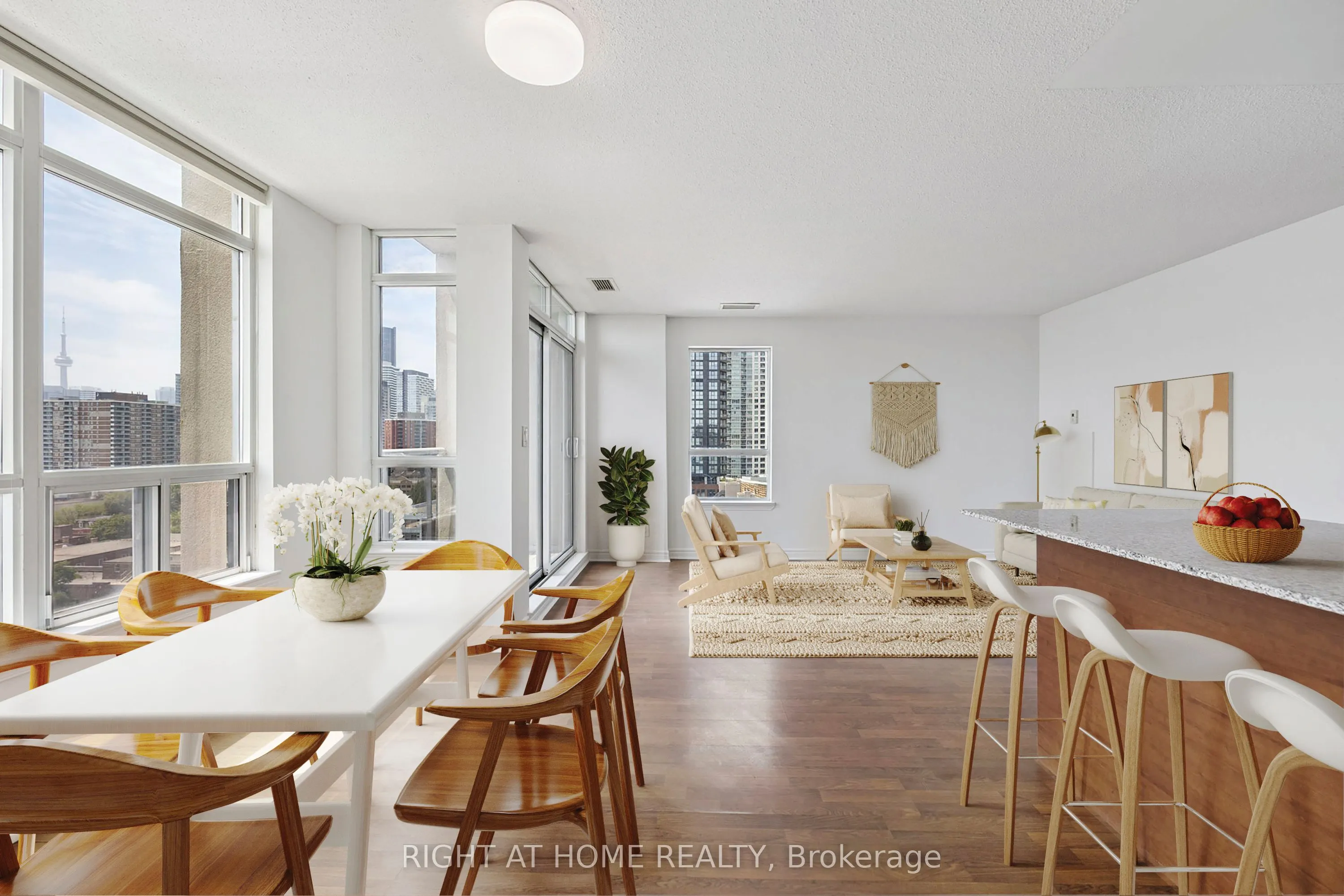 225 Wellesley Street E, #1203