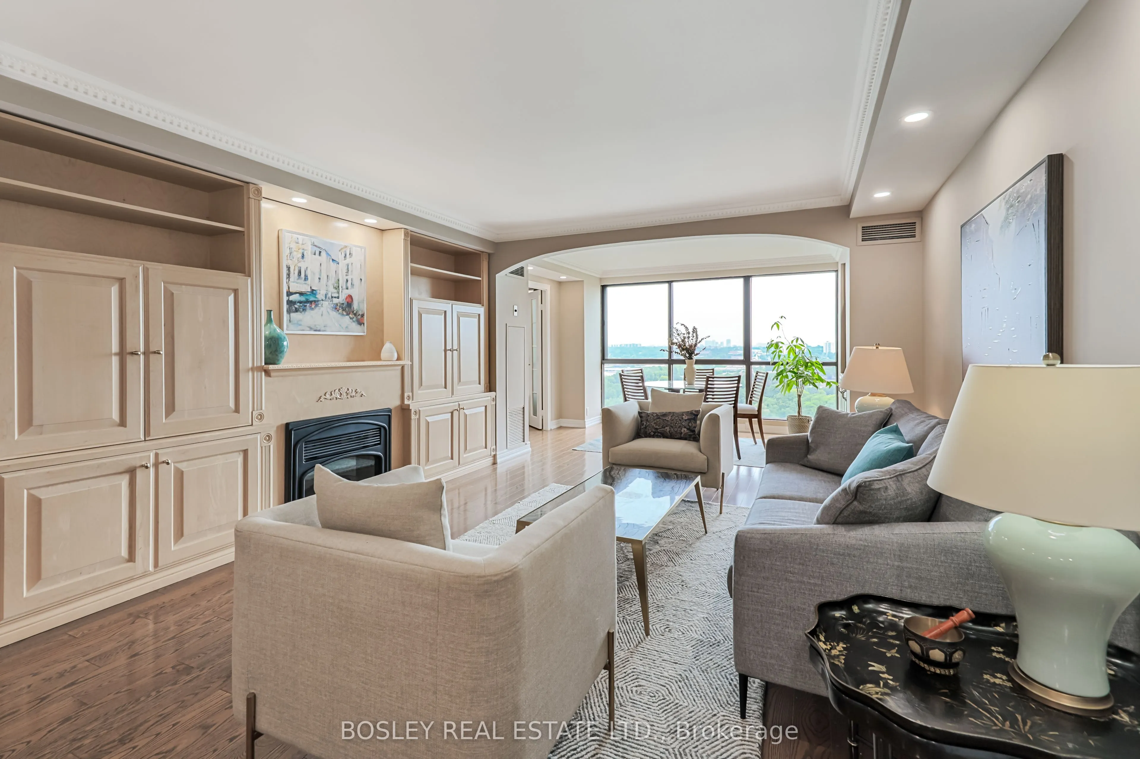 1 Concorde Place, #1907