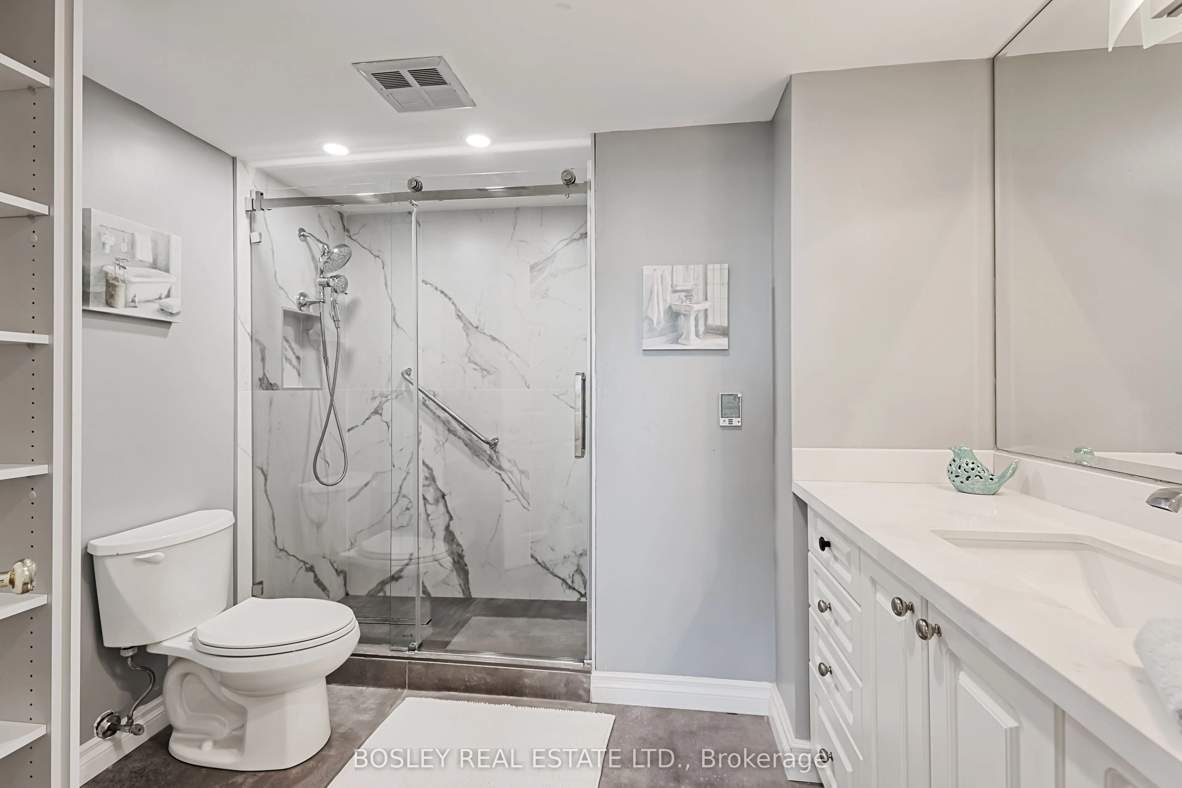 1 Concorde Place, #1907