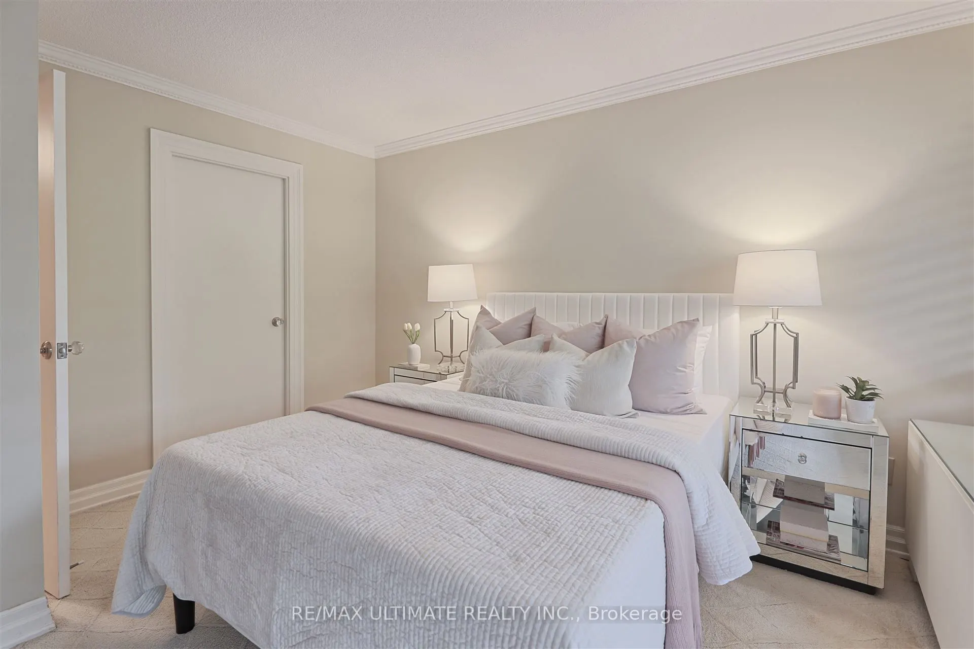40 Sylvan Valleyway, #307