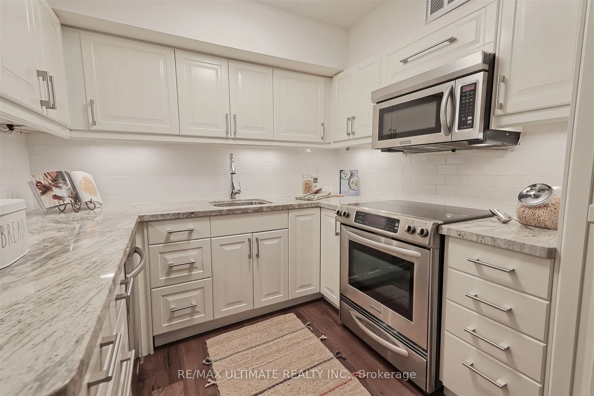 40 Sylvan Valleyway, #307