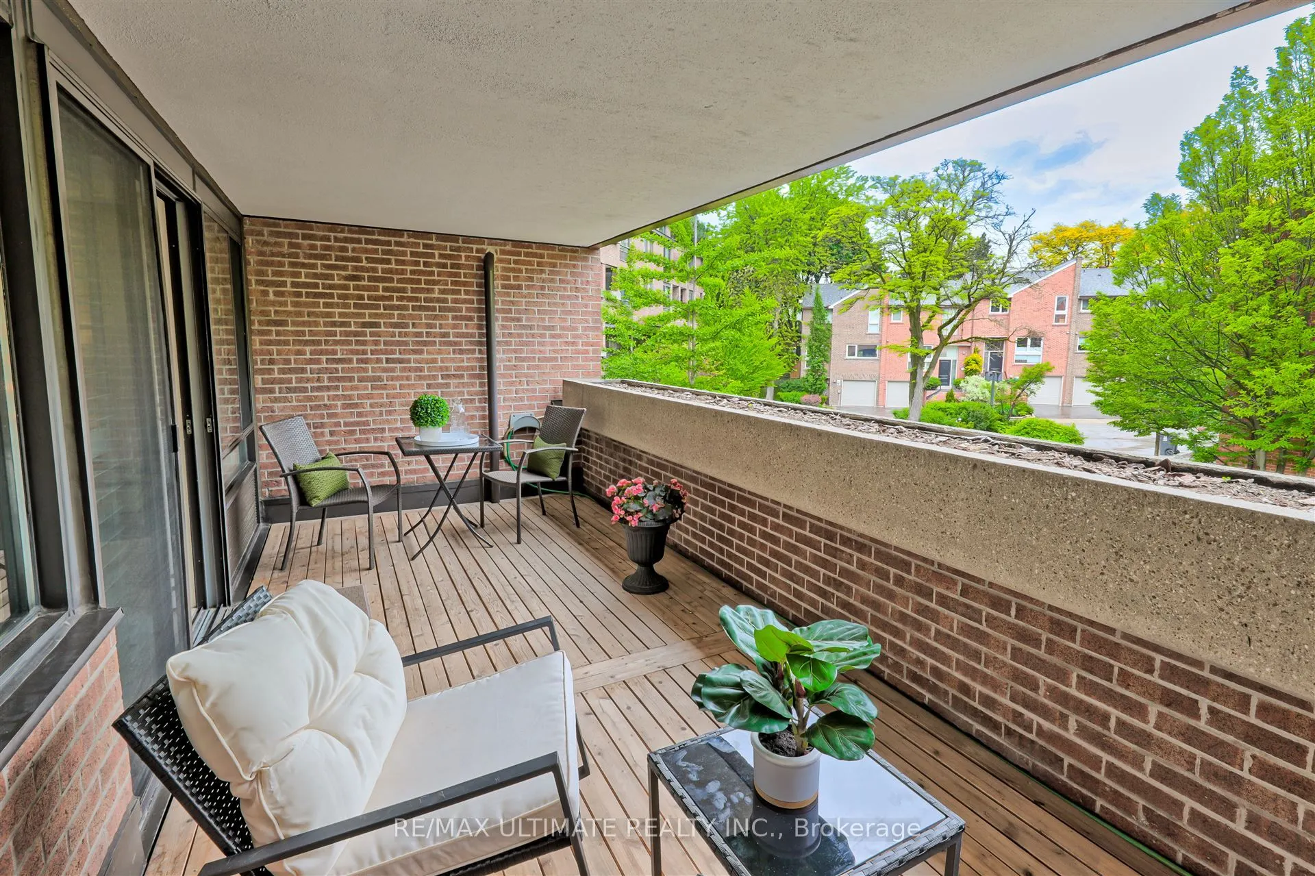 40 Sylvan Valleyway, #307