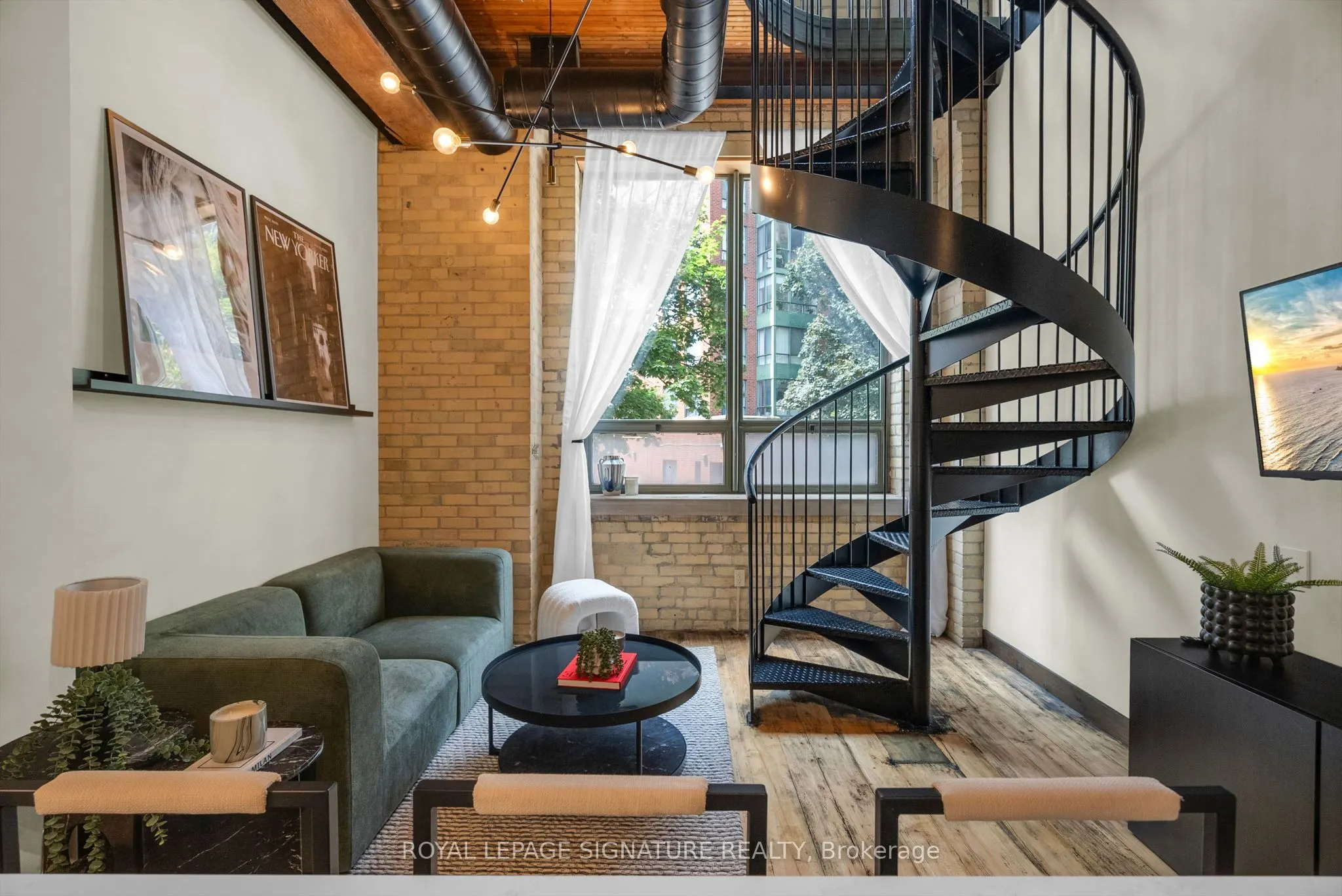 781 King Street W, #206