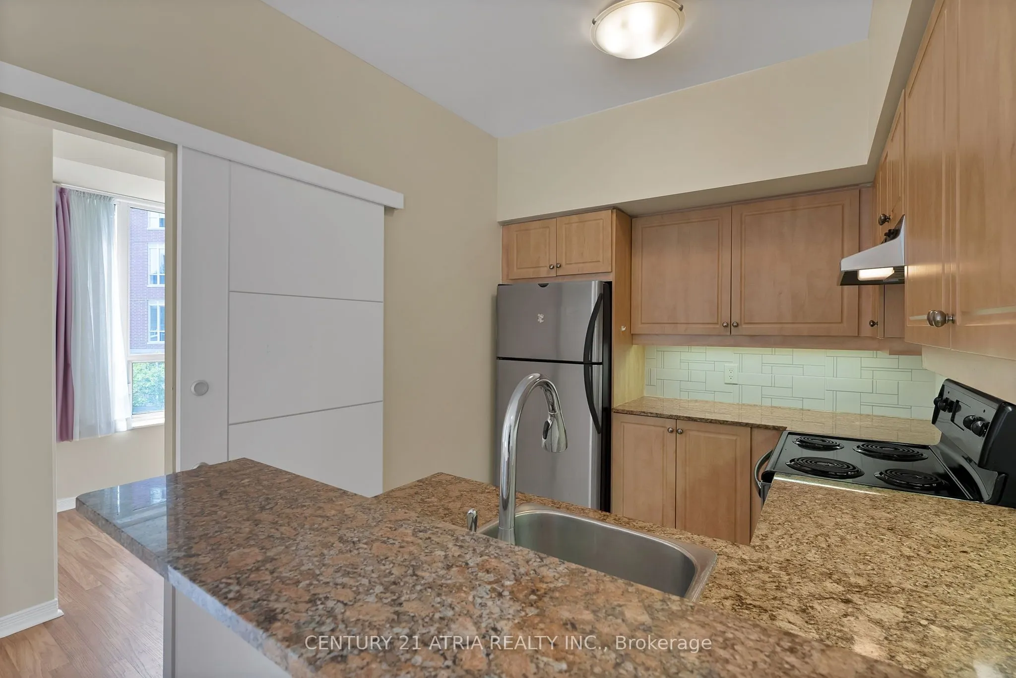 455 Rosewell Avenue, #204