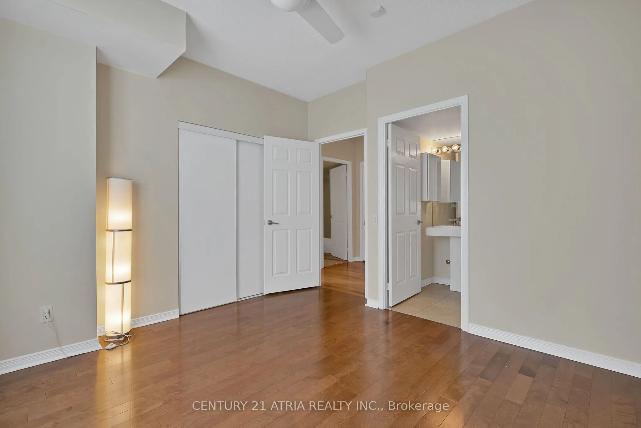455 Rosewell Avenue, #204