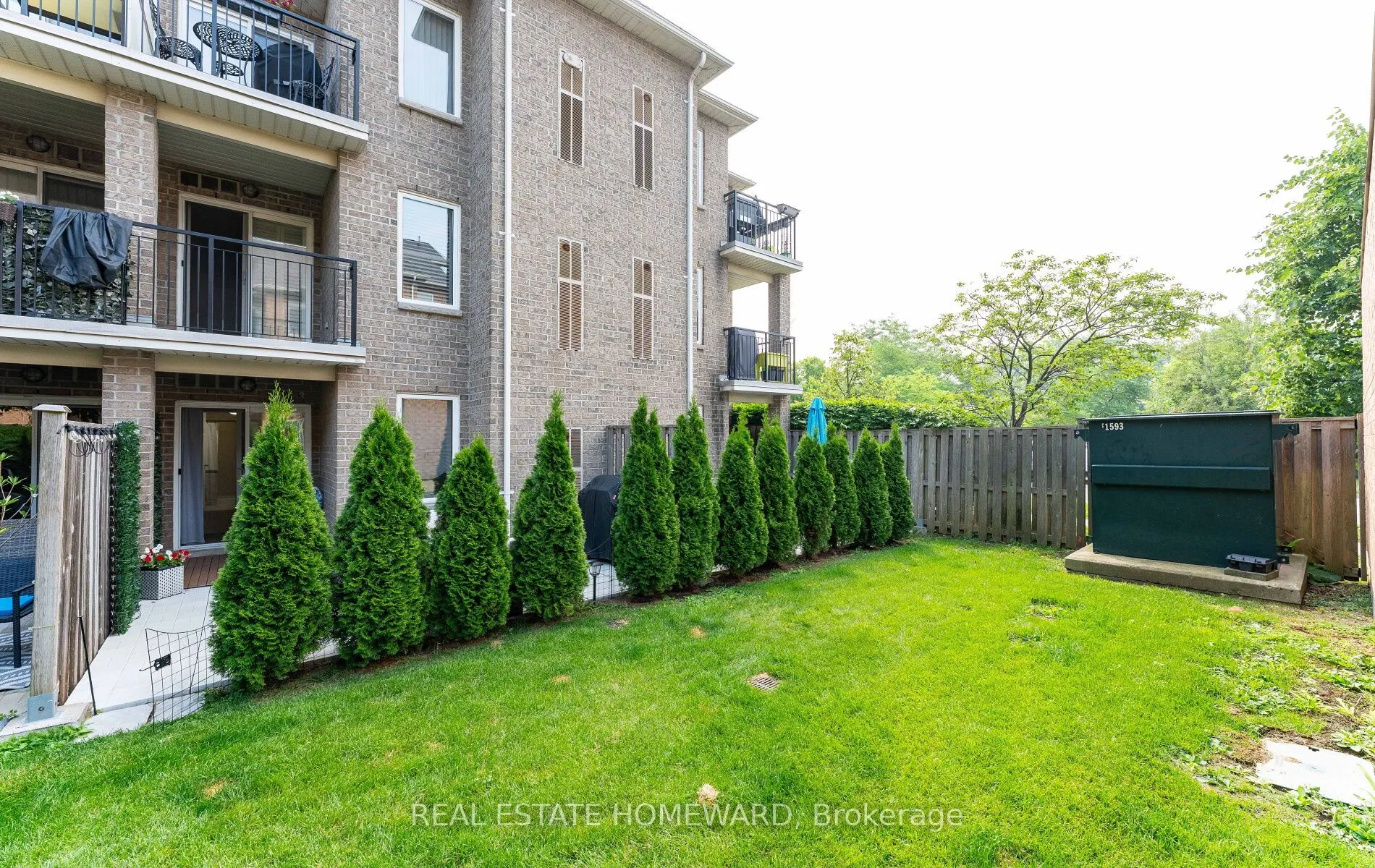2 Brian Peck Crescent, #102