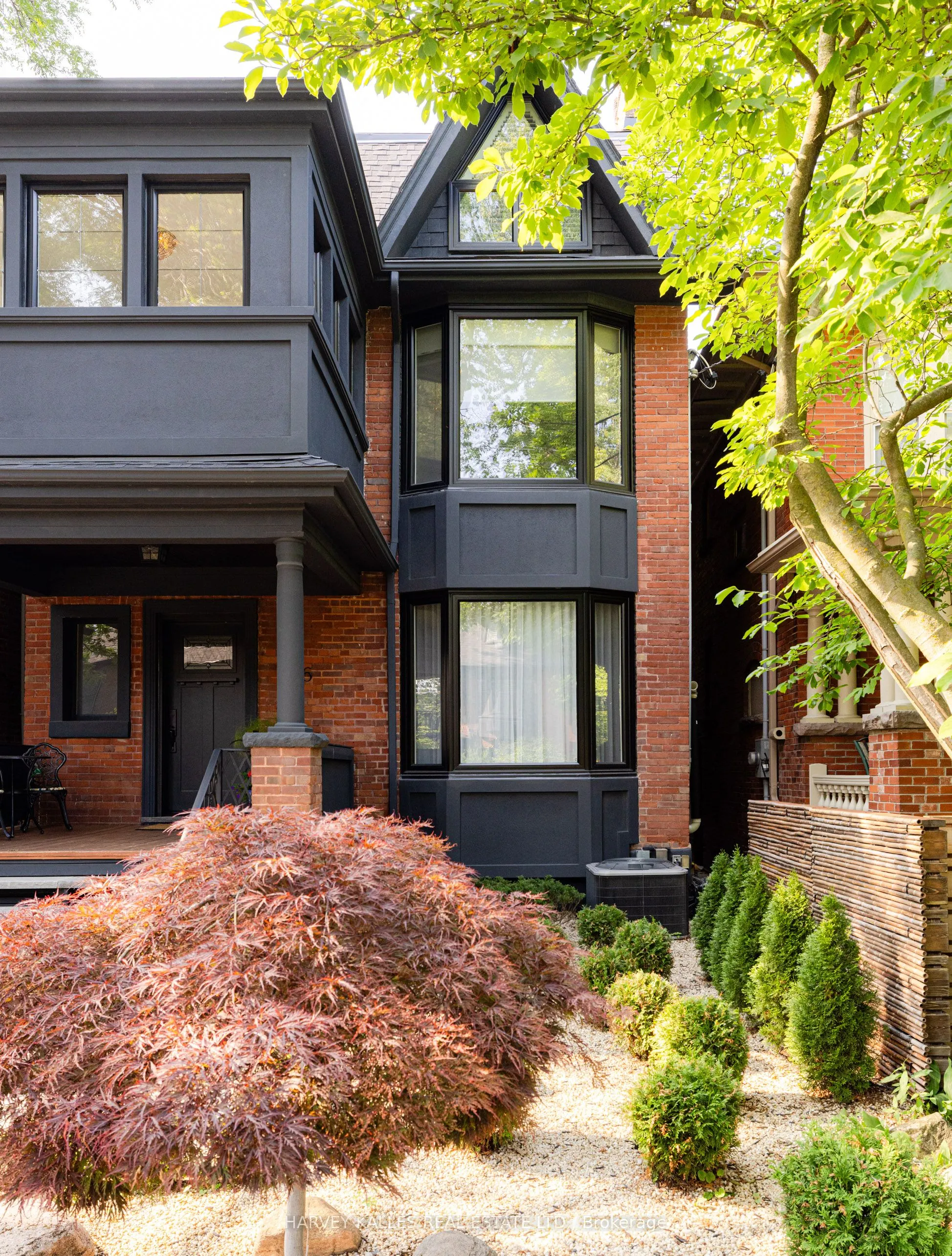 26 McMaster Avenue