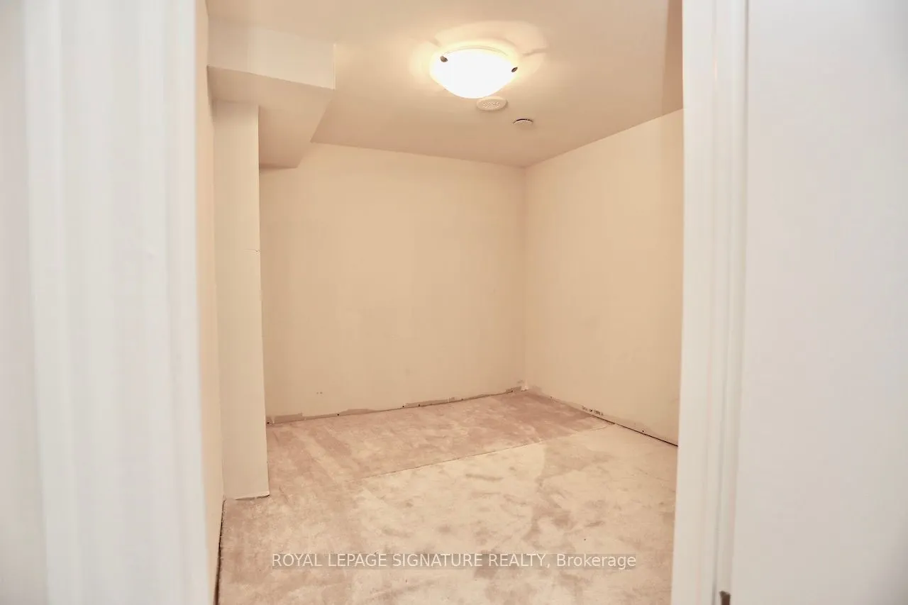 39 Drewry Avenue, #Th27