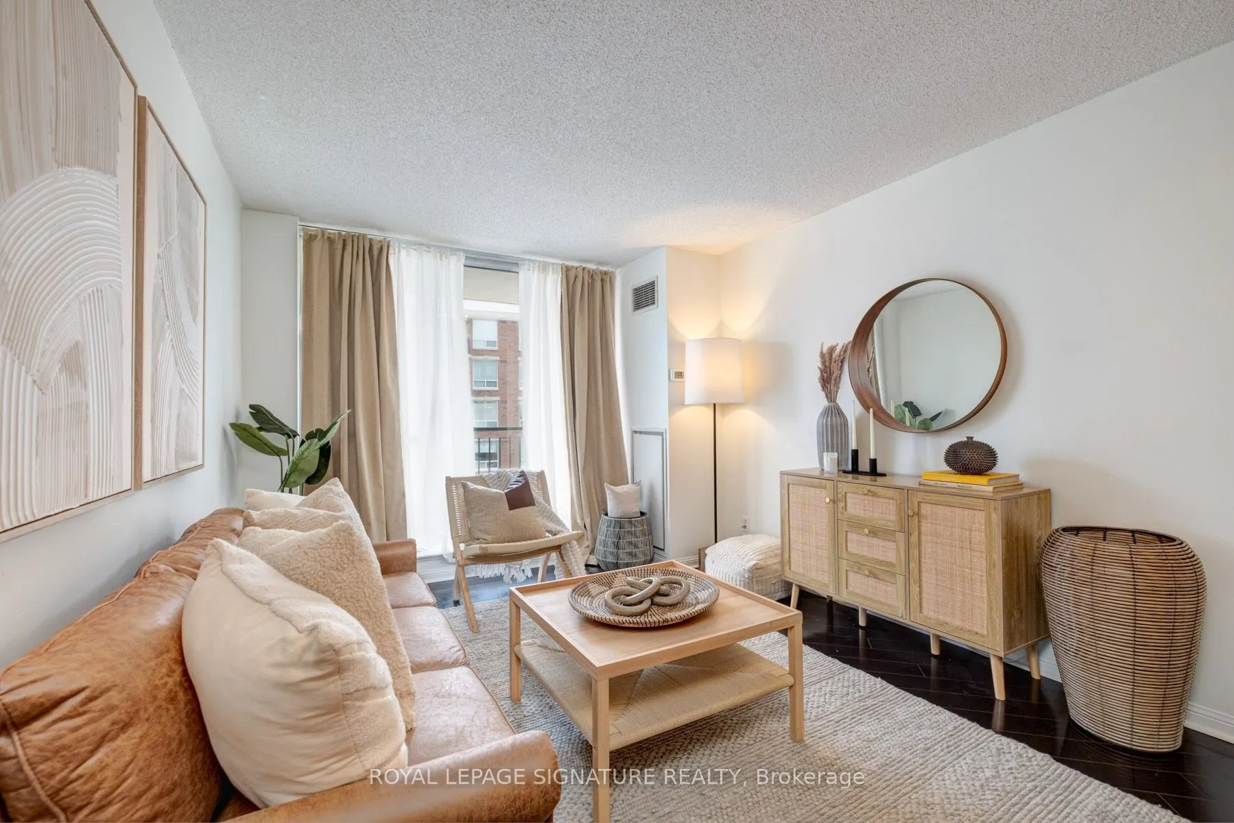 3130 Yonge Street, #401