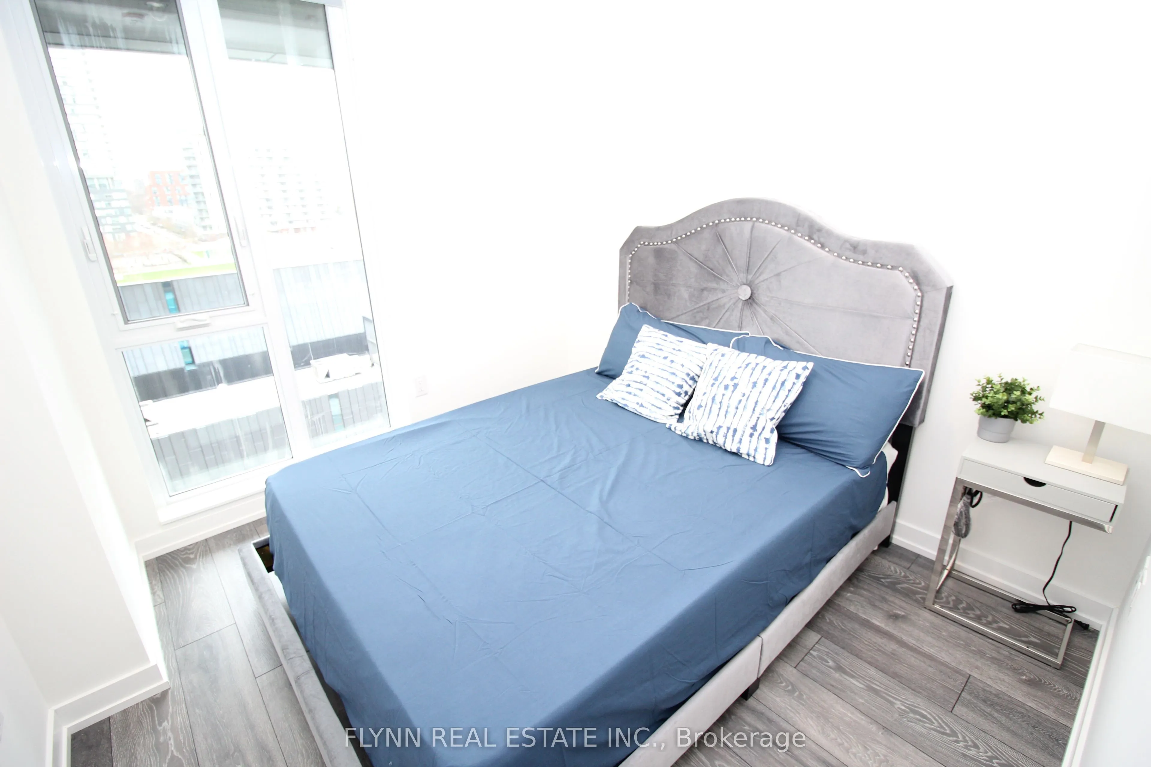 225 Sumach Street, #608