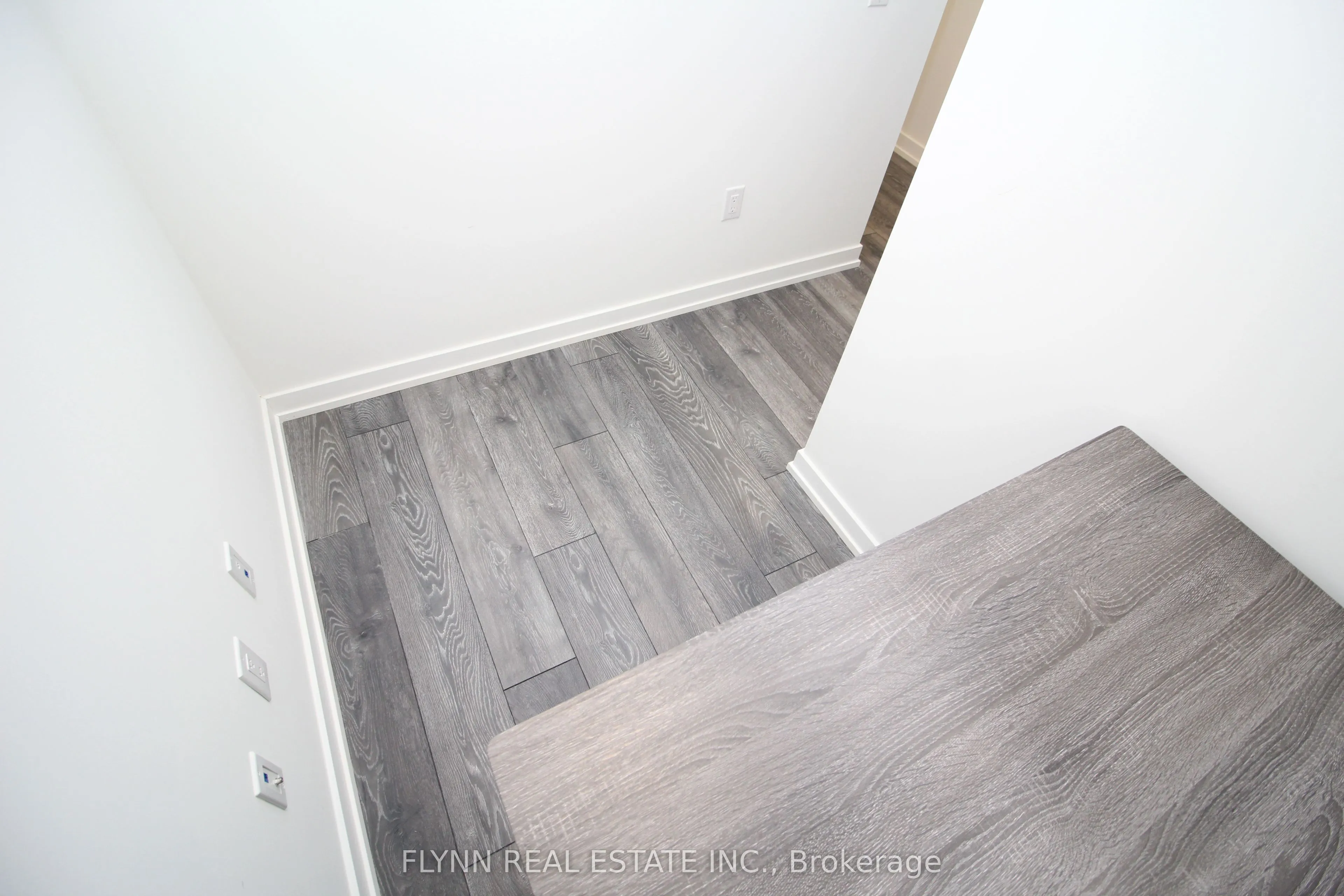 225 Sumach Street, #608