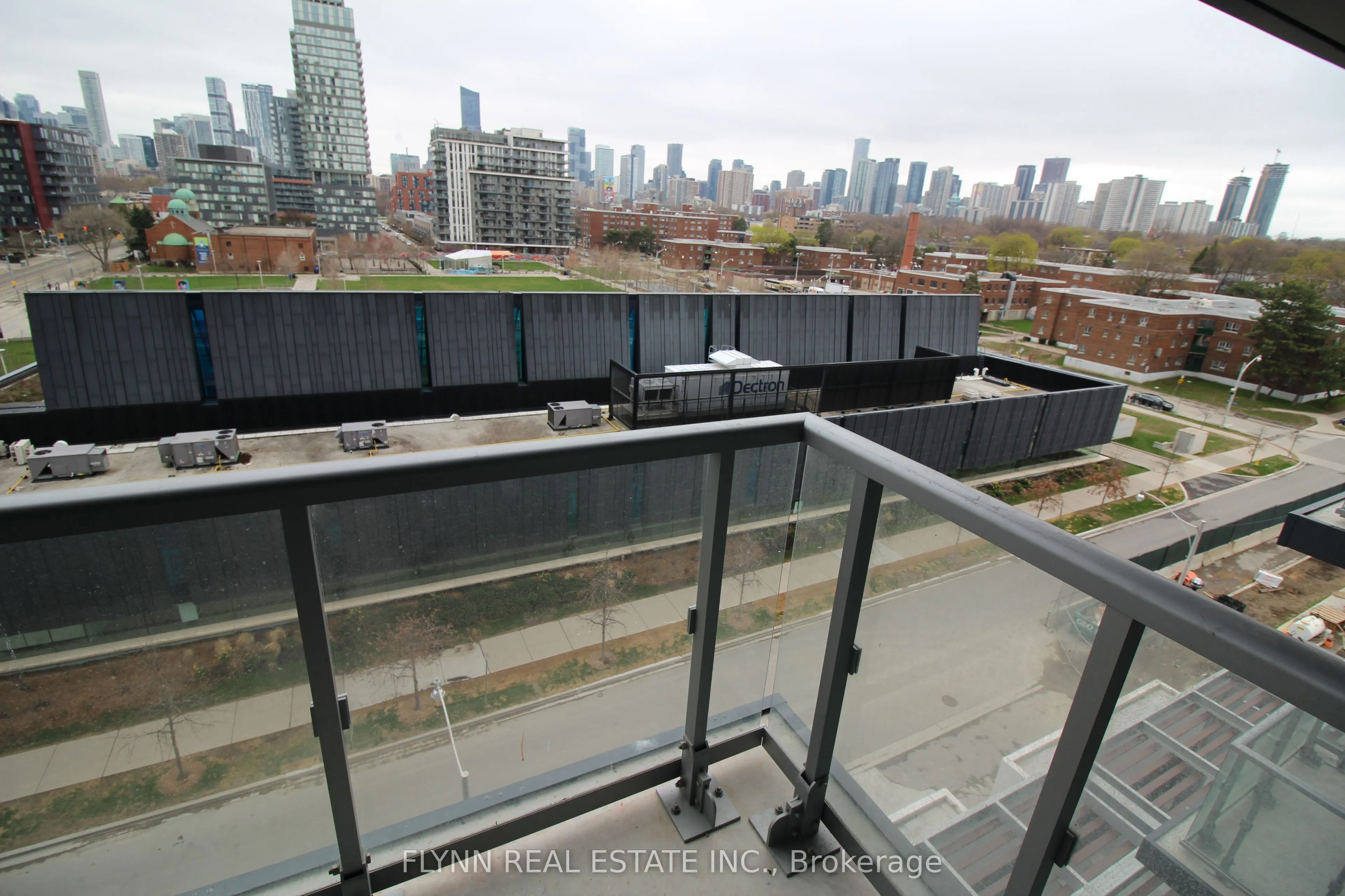 225 Sumach Street, #608