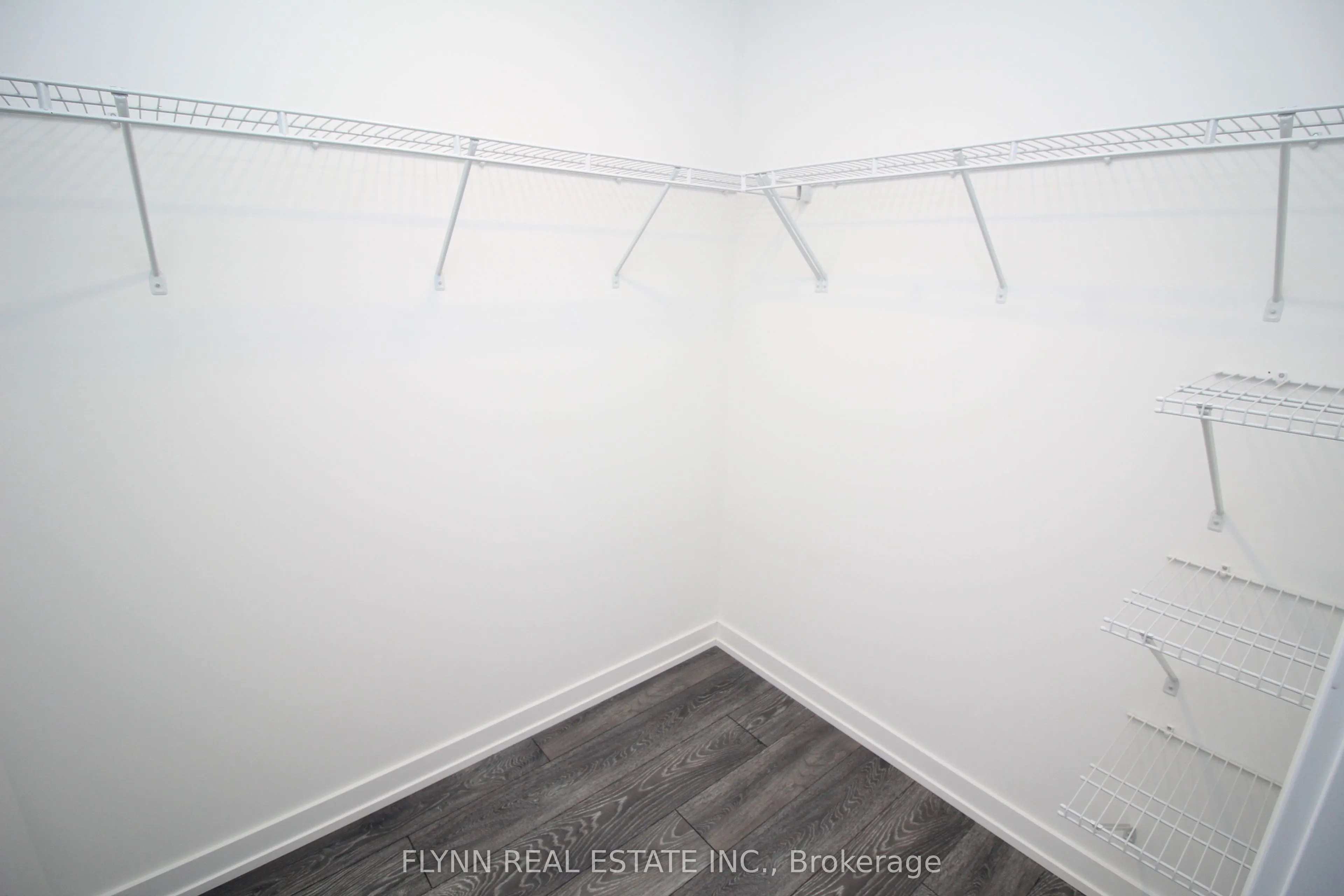 225 Sumach Street, #608