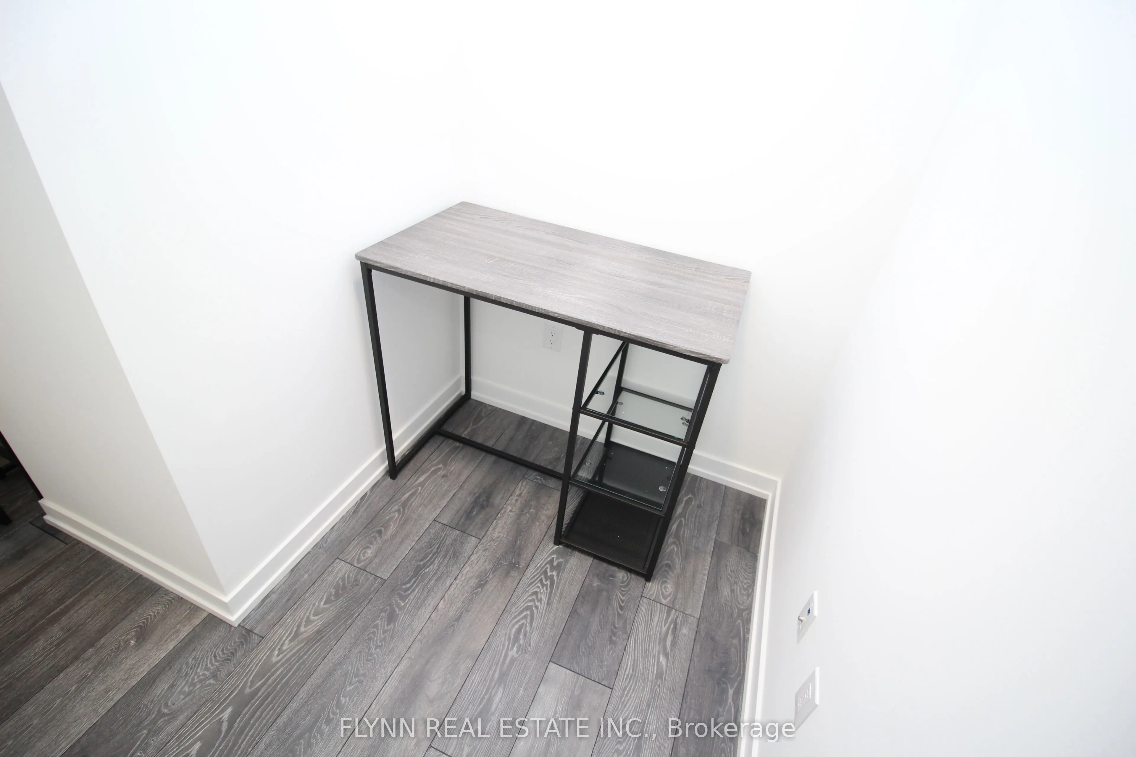 225 Sumach Street, #608