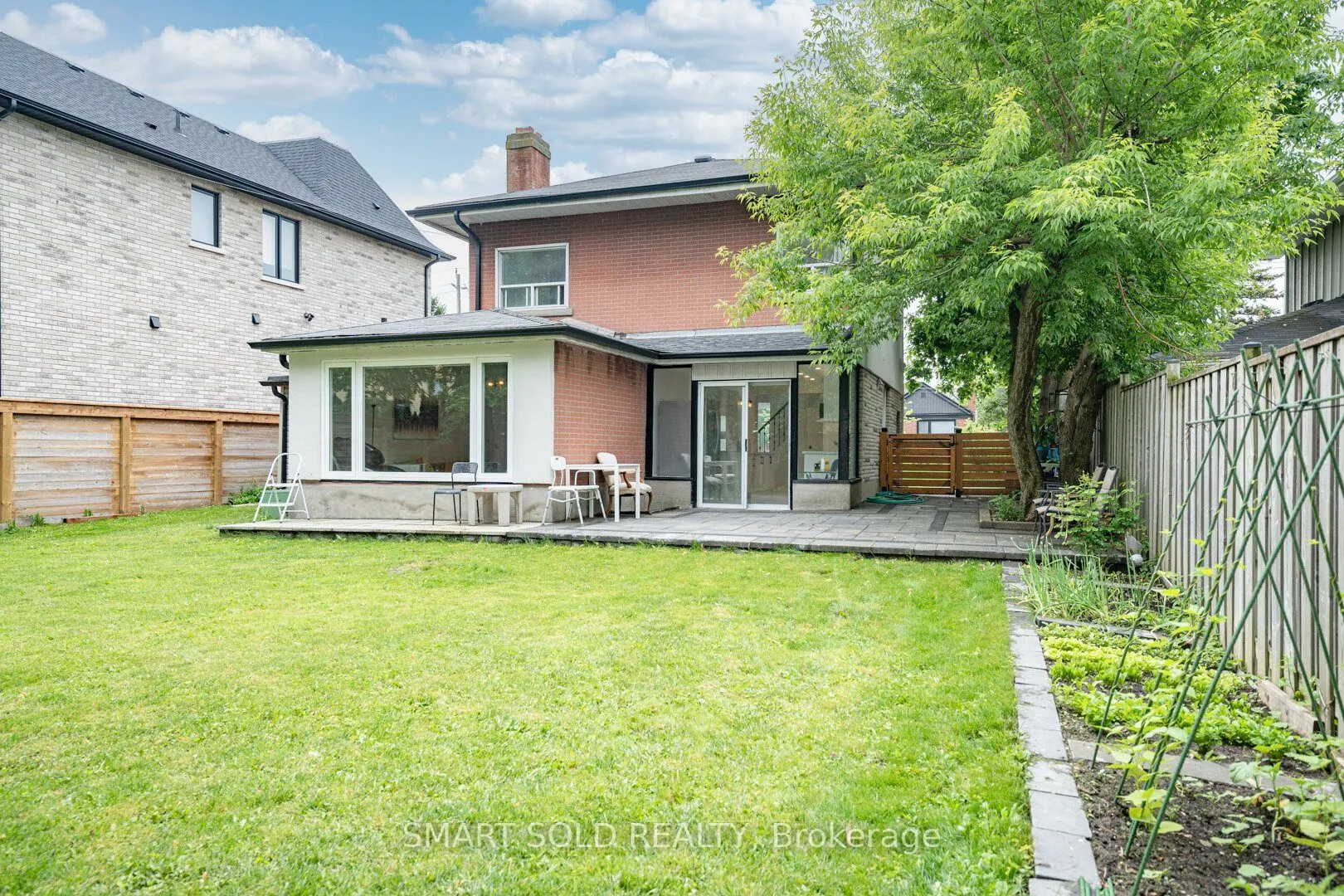 18 Cadillac Avenue