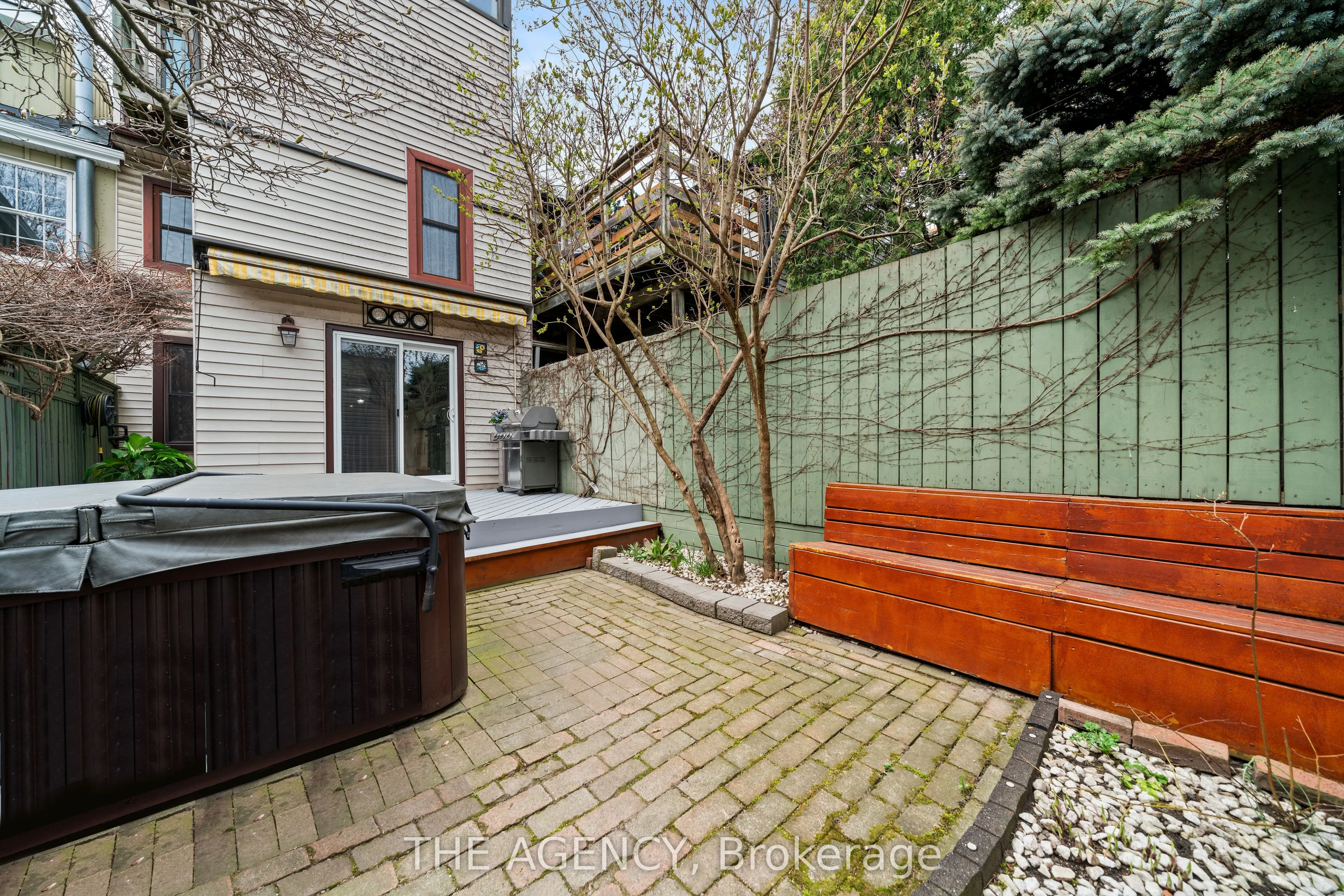 111 Seaton Street