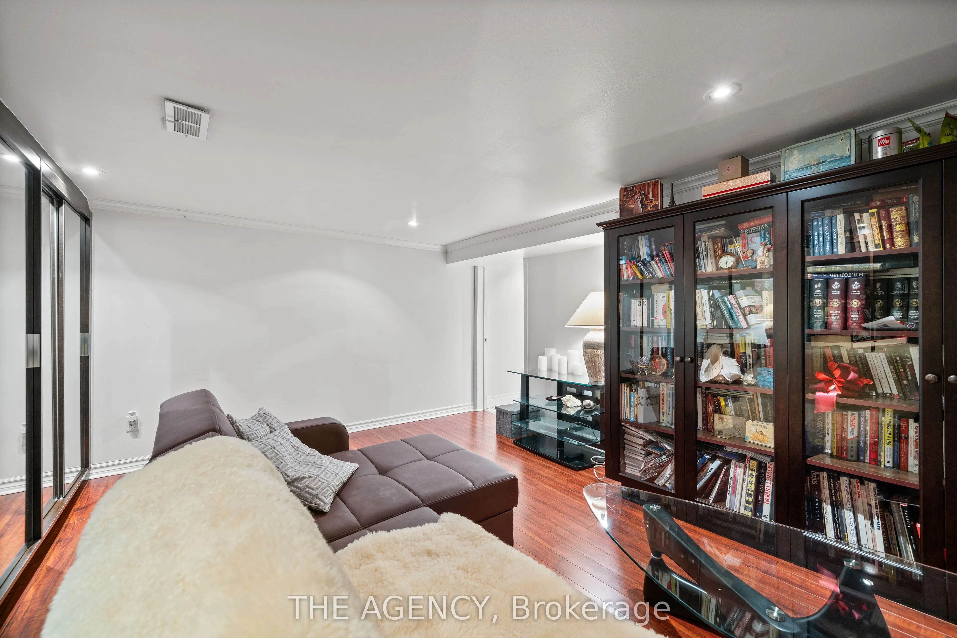 111 Seaton Street