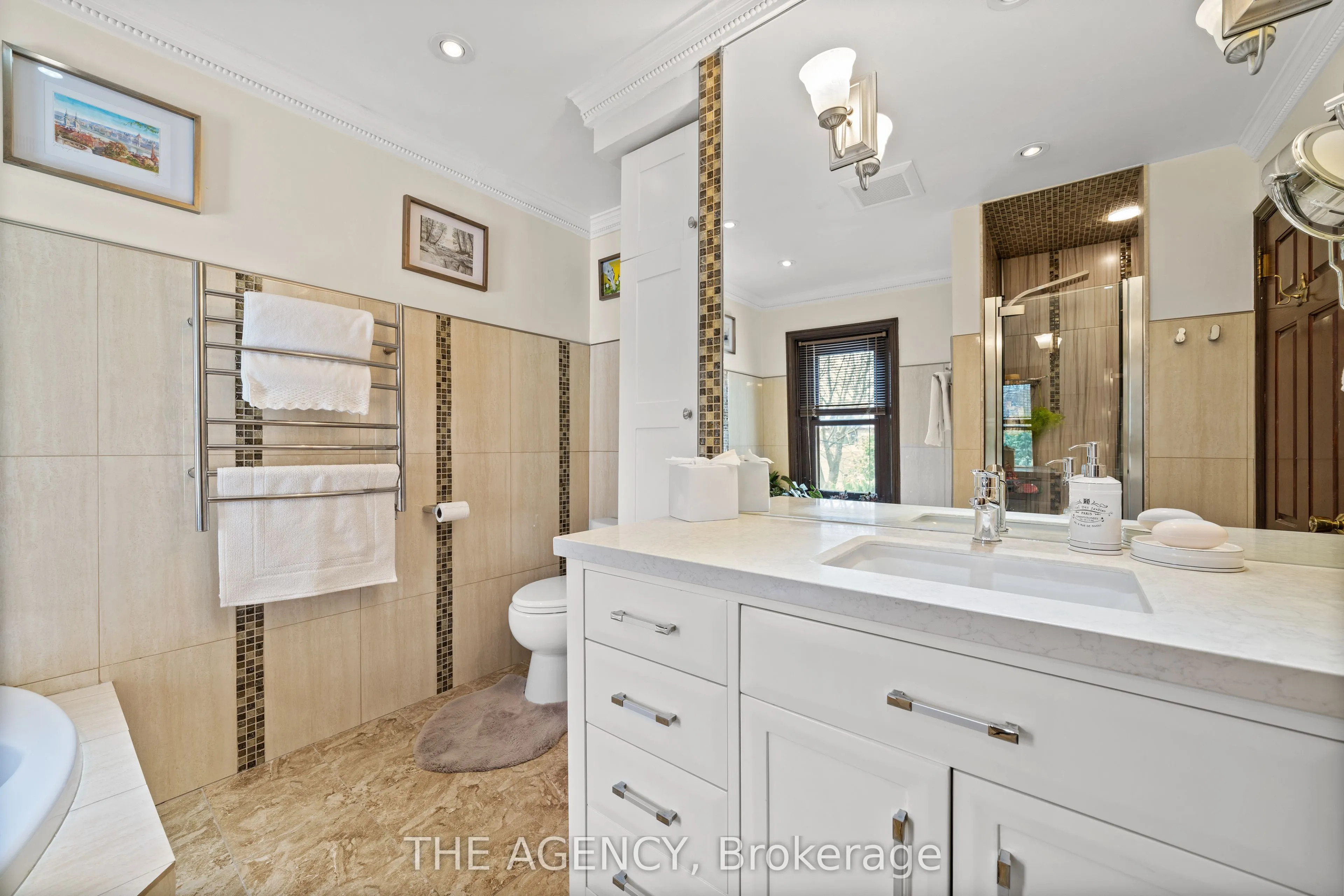111 Seaton Street