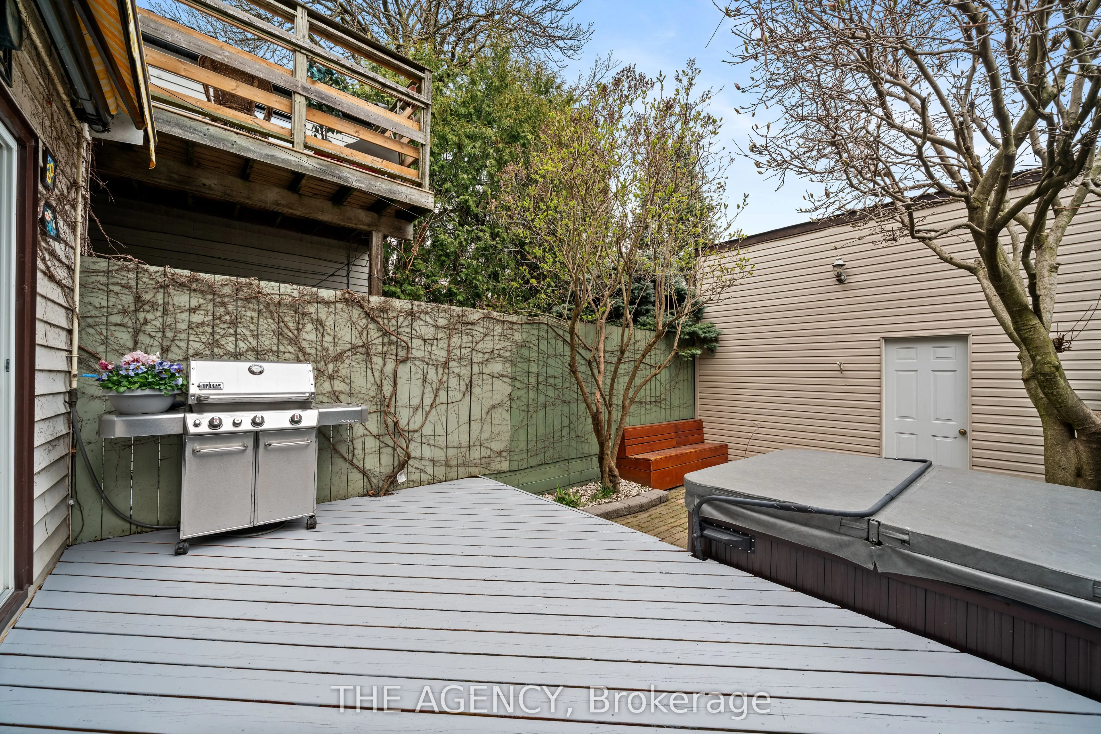 111 Seaton Street