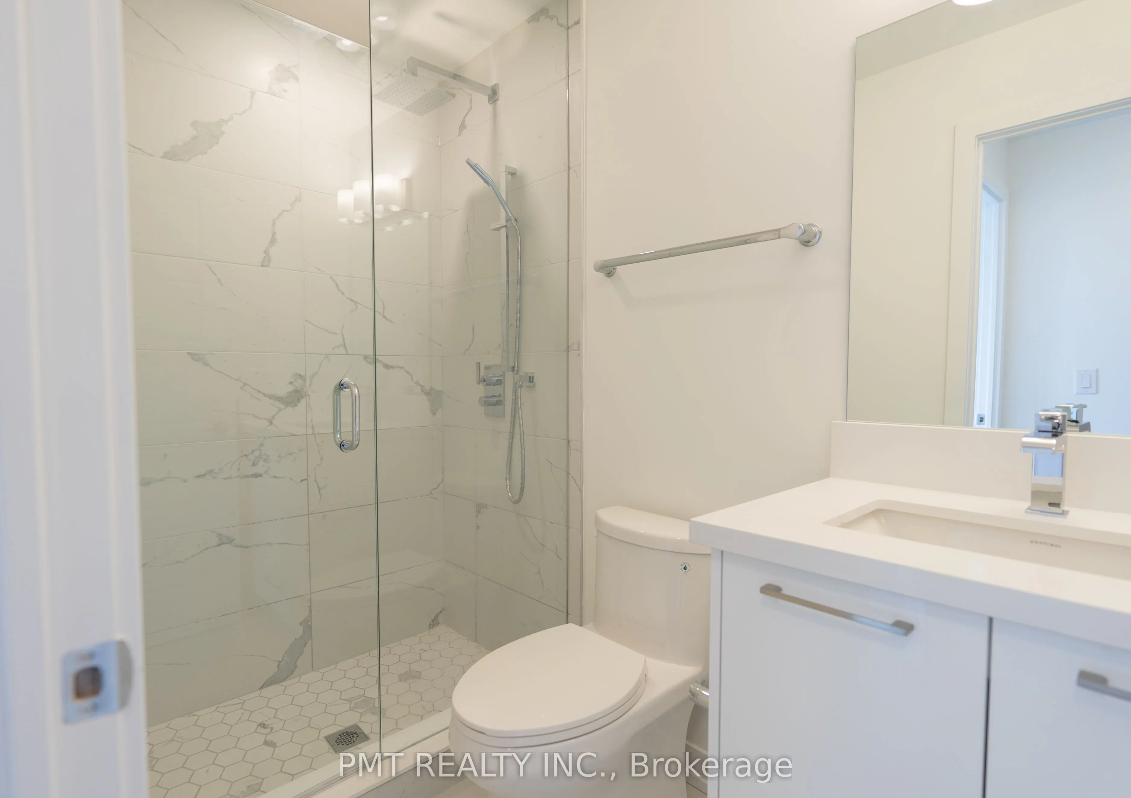 851 Sheppard Avenue W, #37