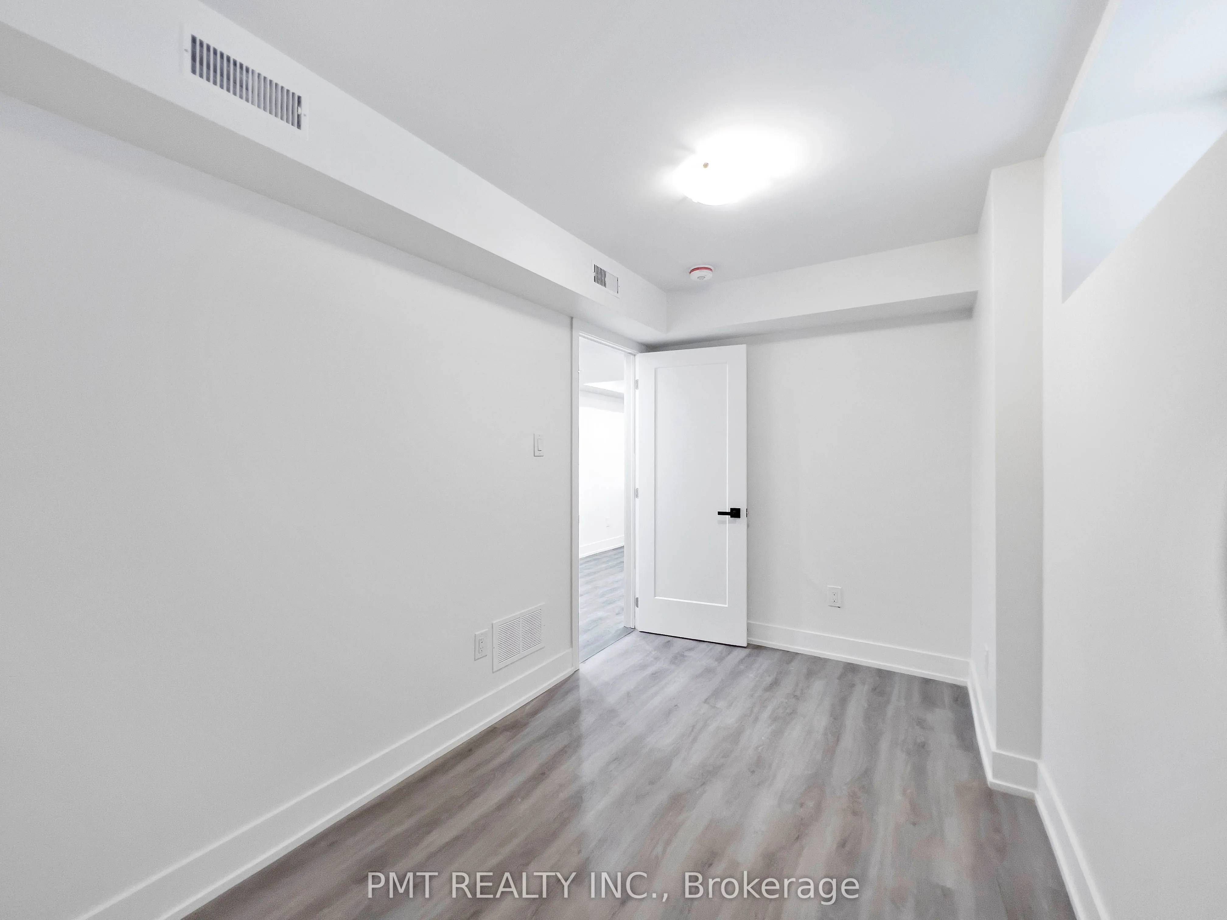 531 Delaware Avenue N, #Bsmt