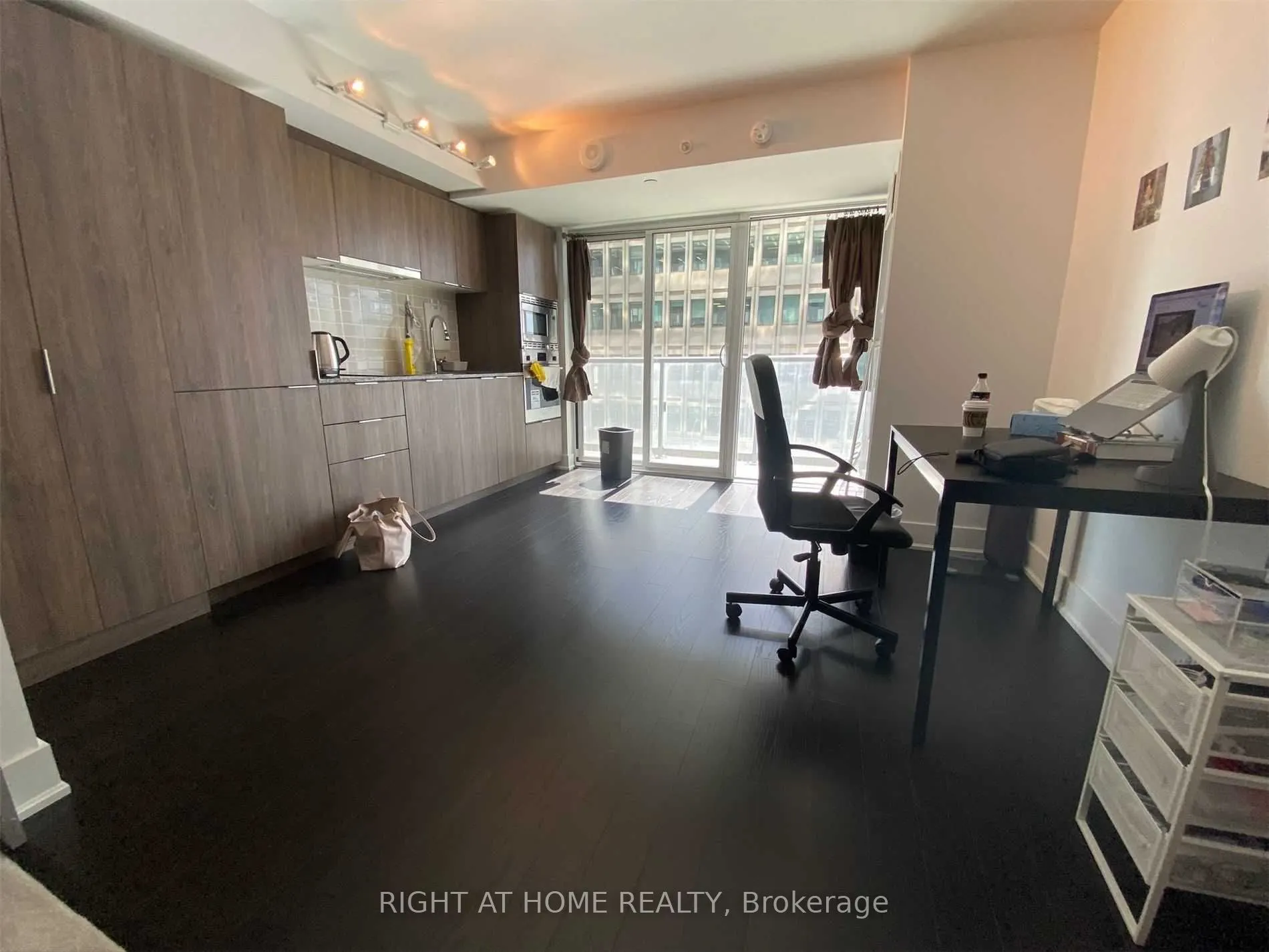 955 Bay Street #1612