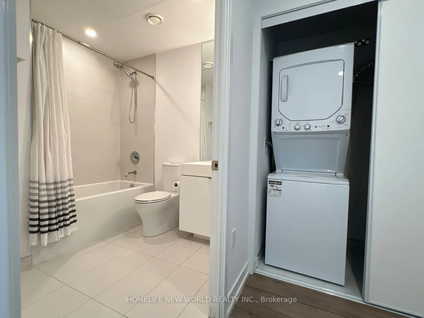 33 Helendale Avenue, #1304