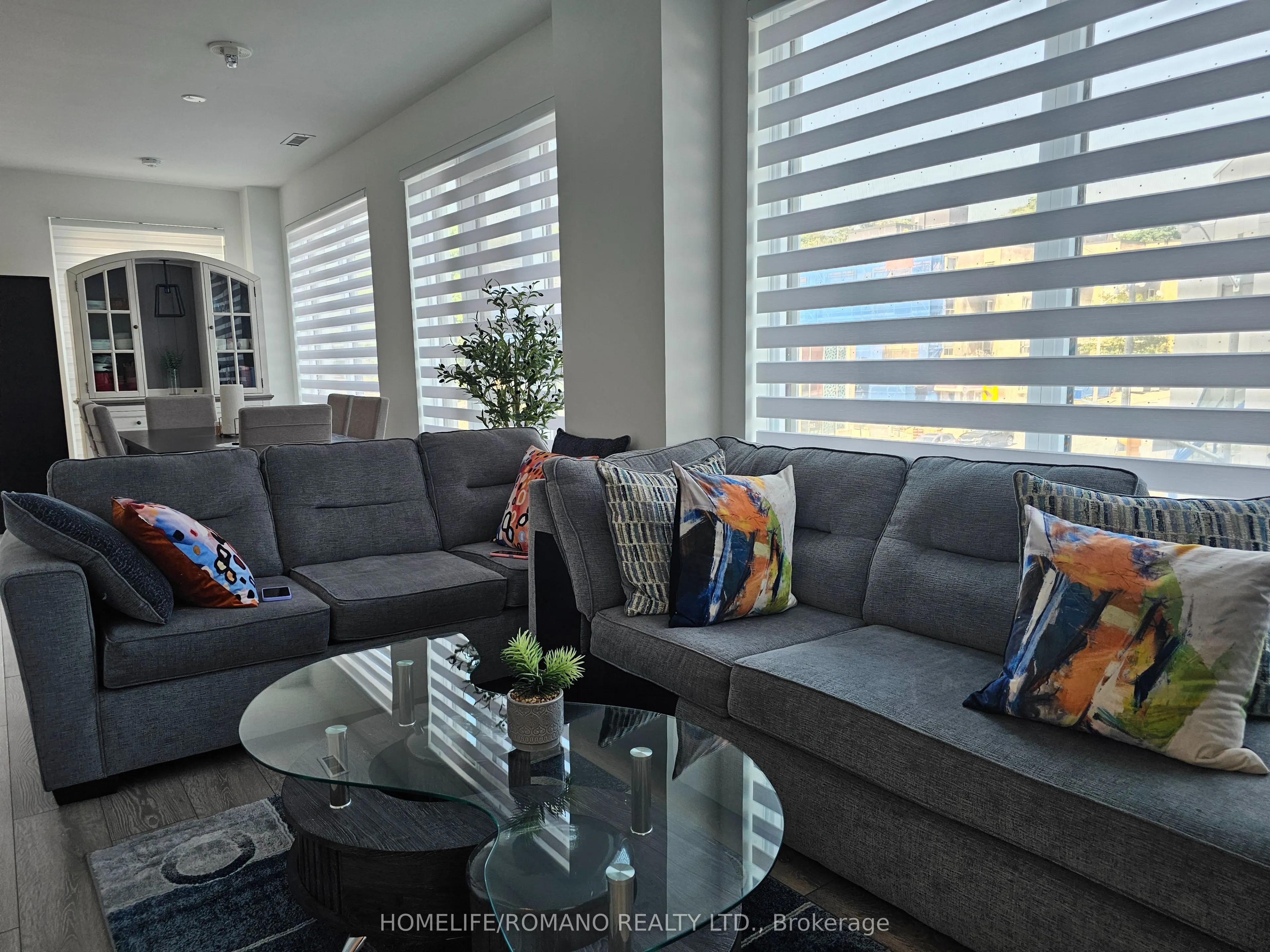 2020 Bathurst Street, #332