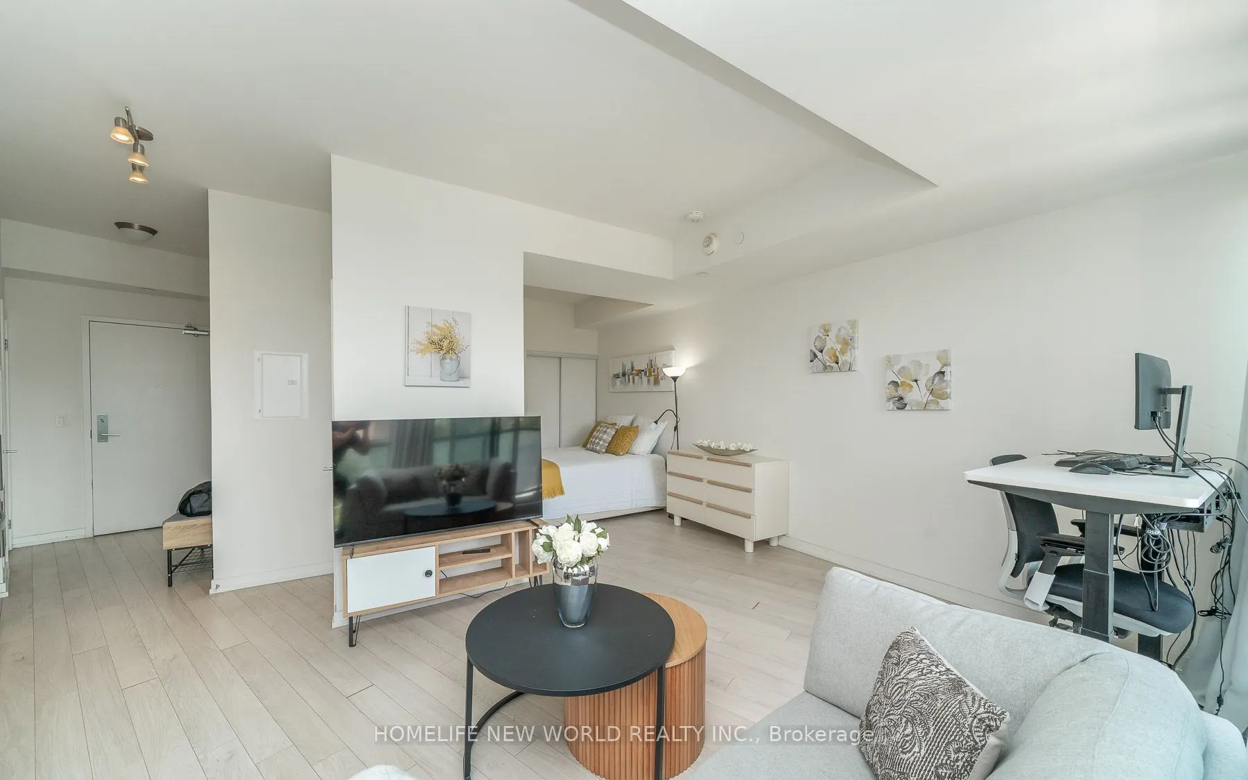 49 East Liberty Street, #301
