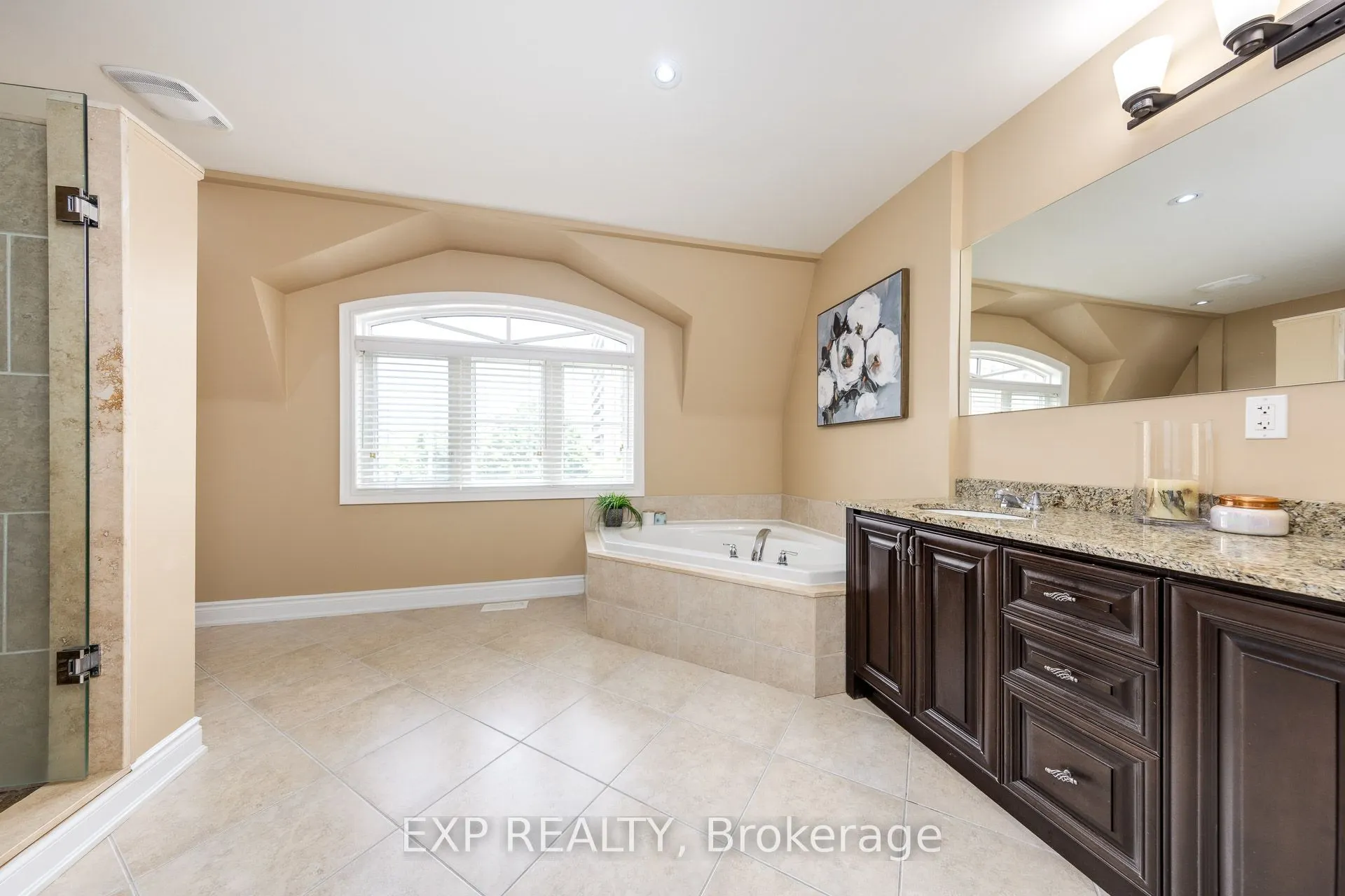4444 Bathurst Street