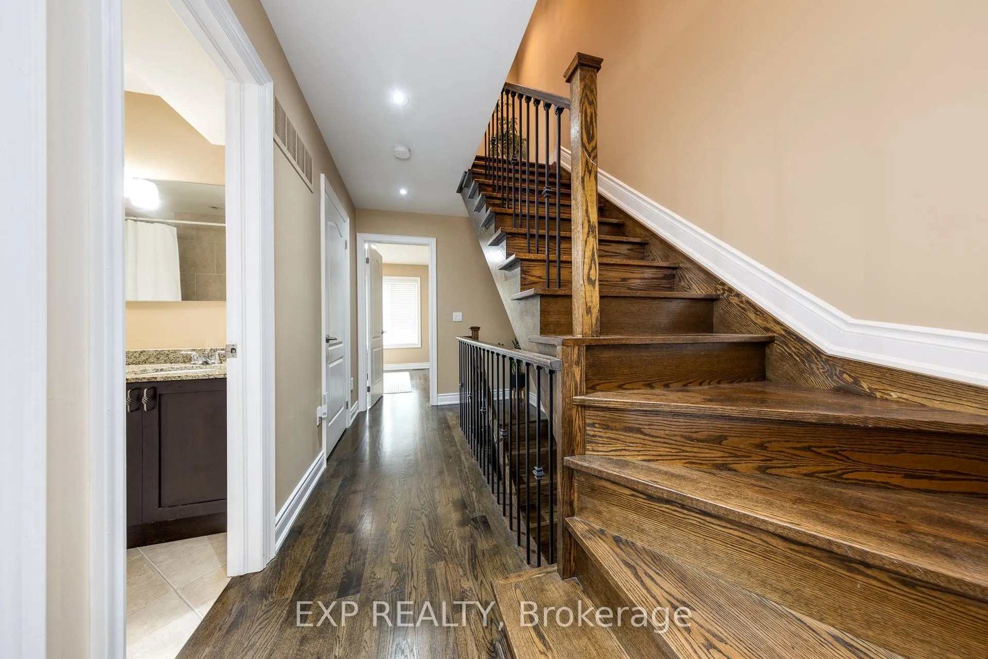 4444 Bathurst Street