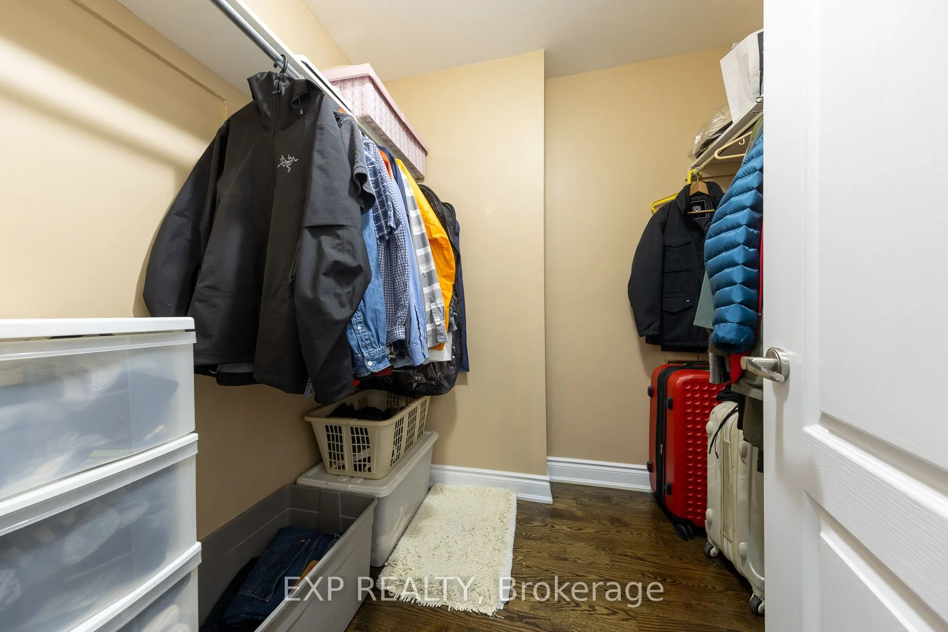 4444 Bathurst Street