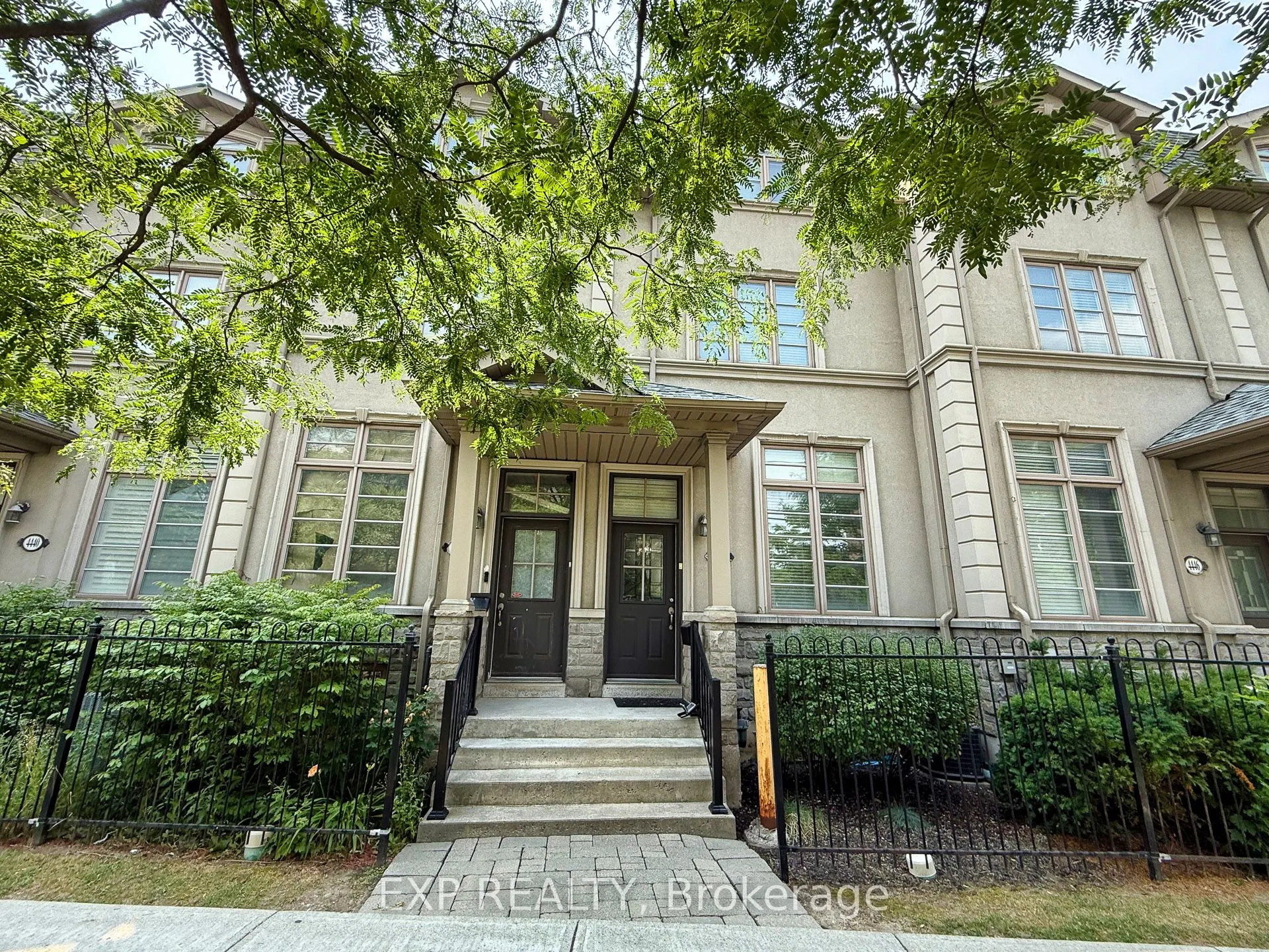 4444 Bathurst Street