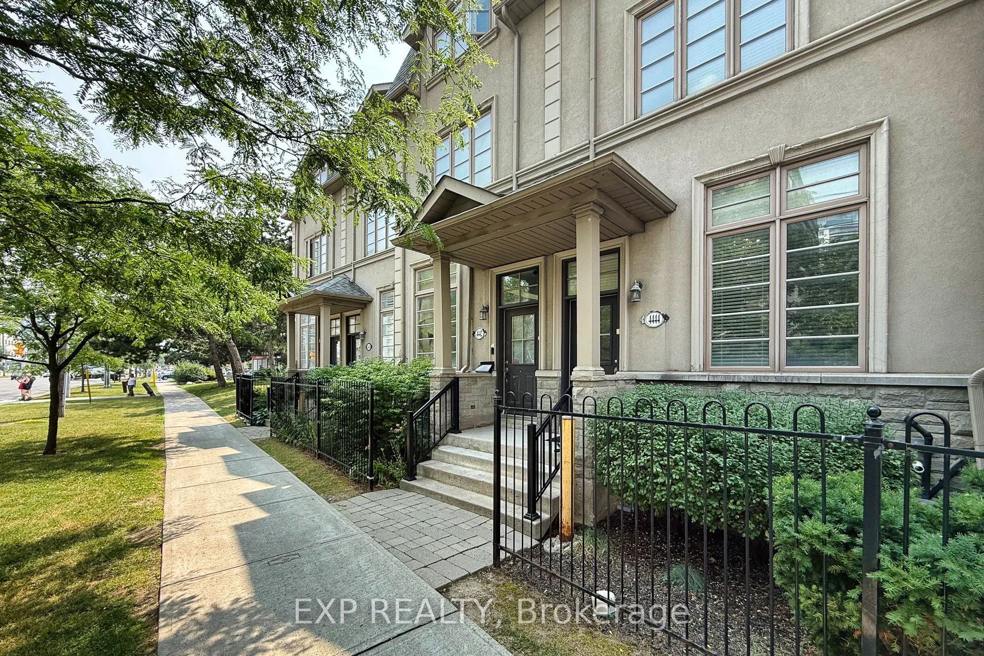 4444 Bathurst Street