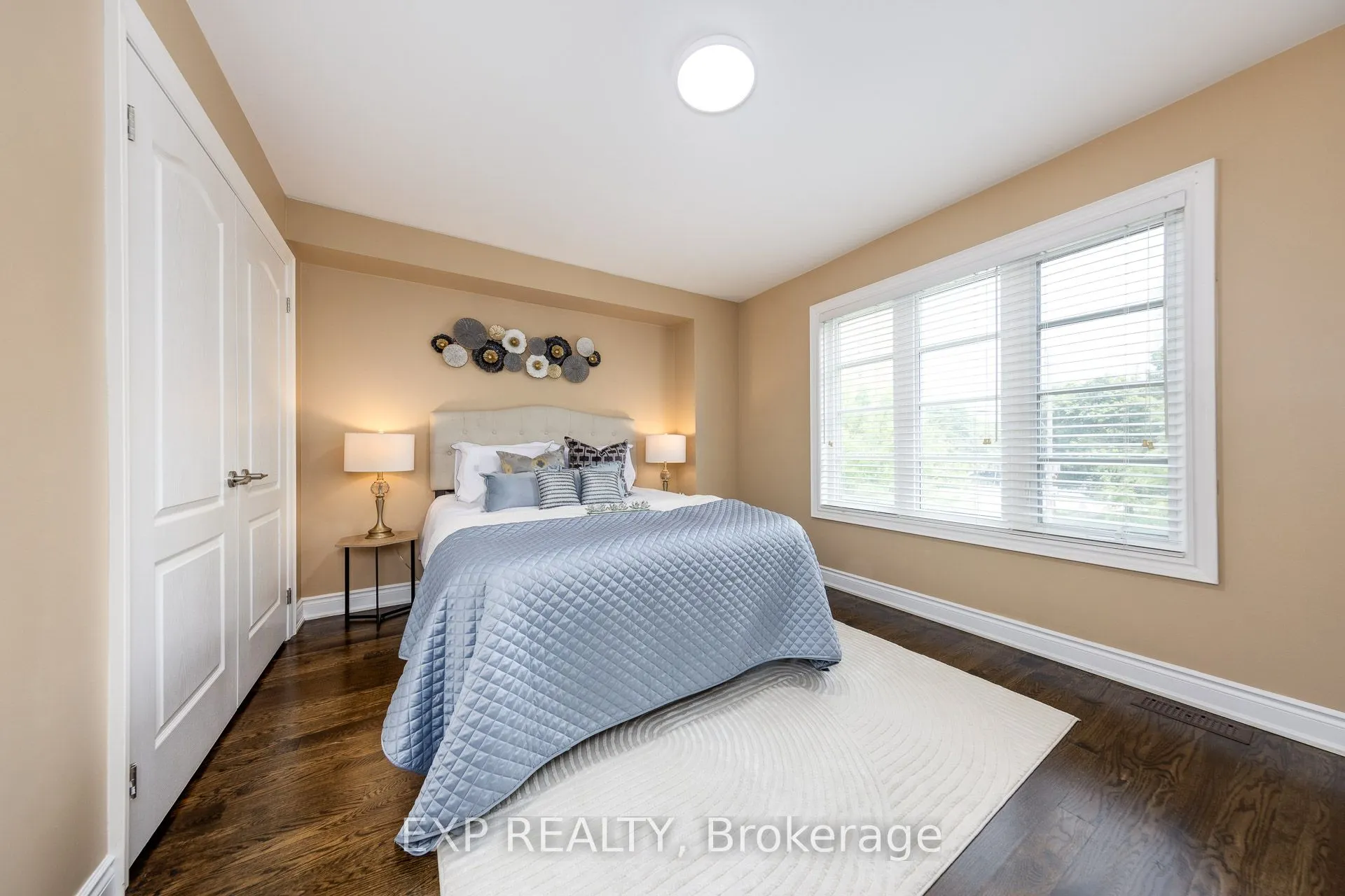 4444 Bathurst Street