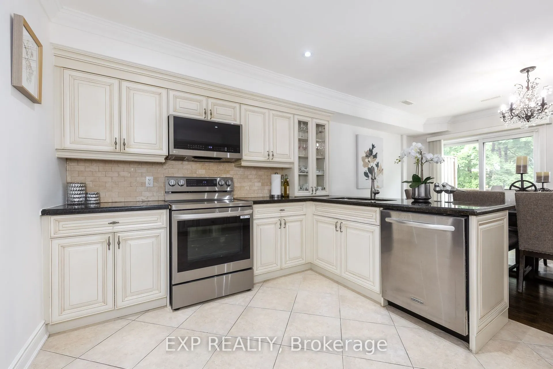 4444 Bathurst Street