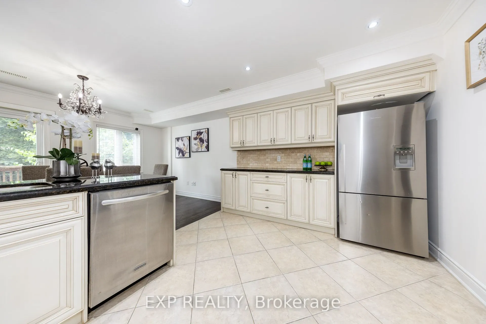 4444 Bathurst Street