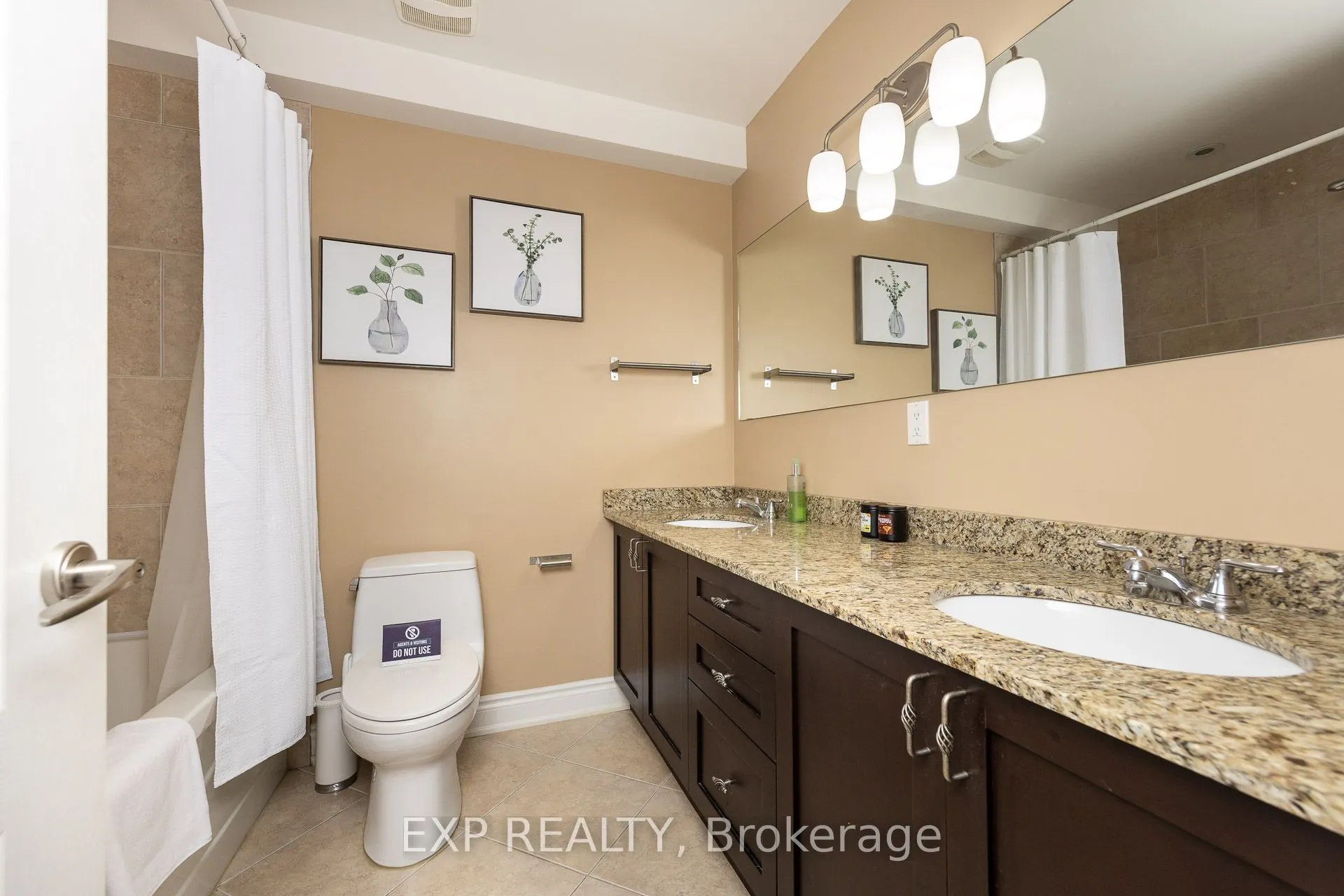 4444 Bathurst Street