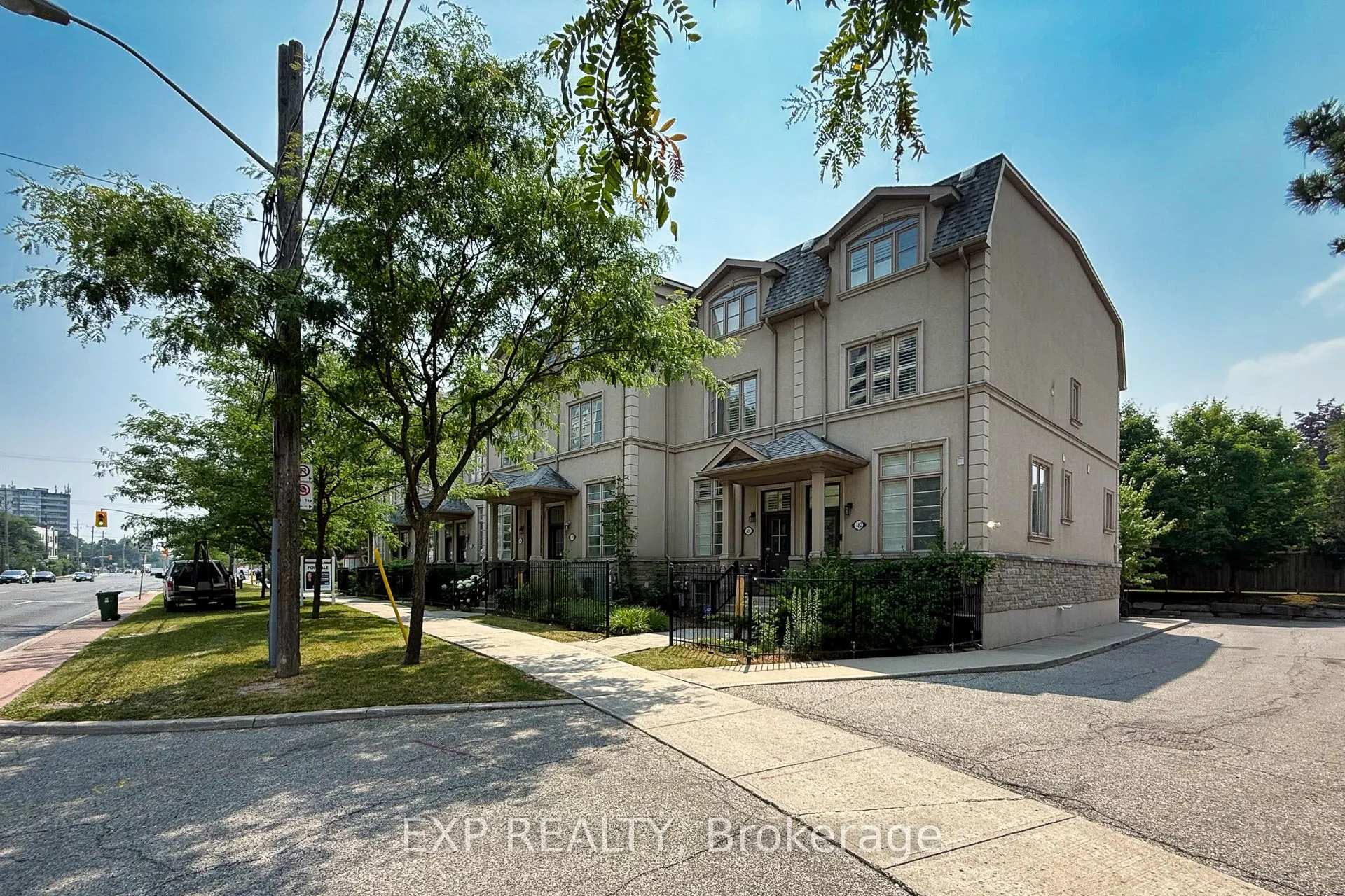 4444 Bathurst Street