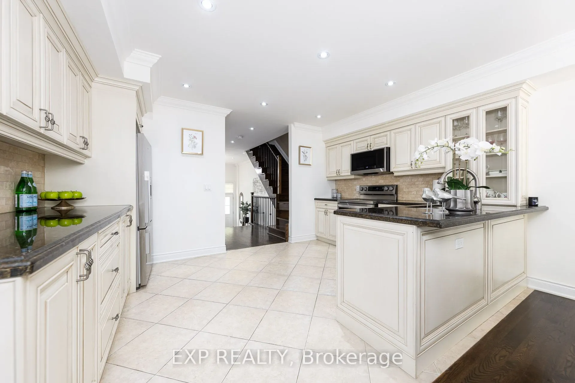 4444 Bathurst Street