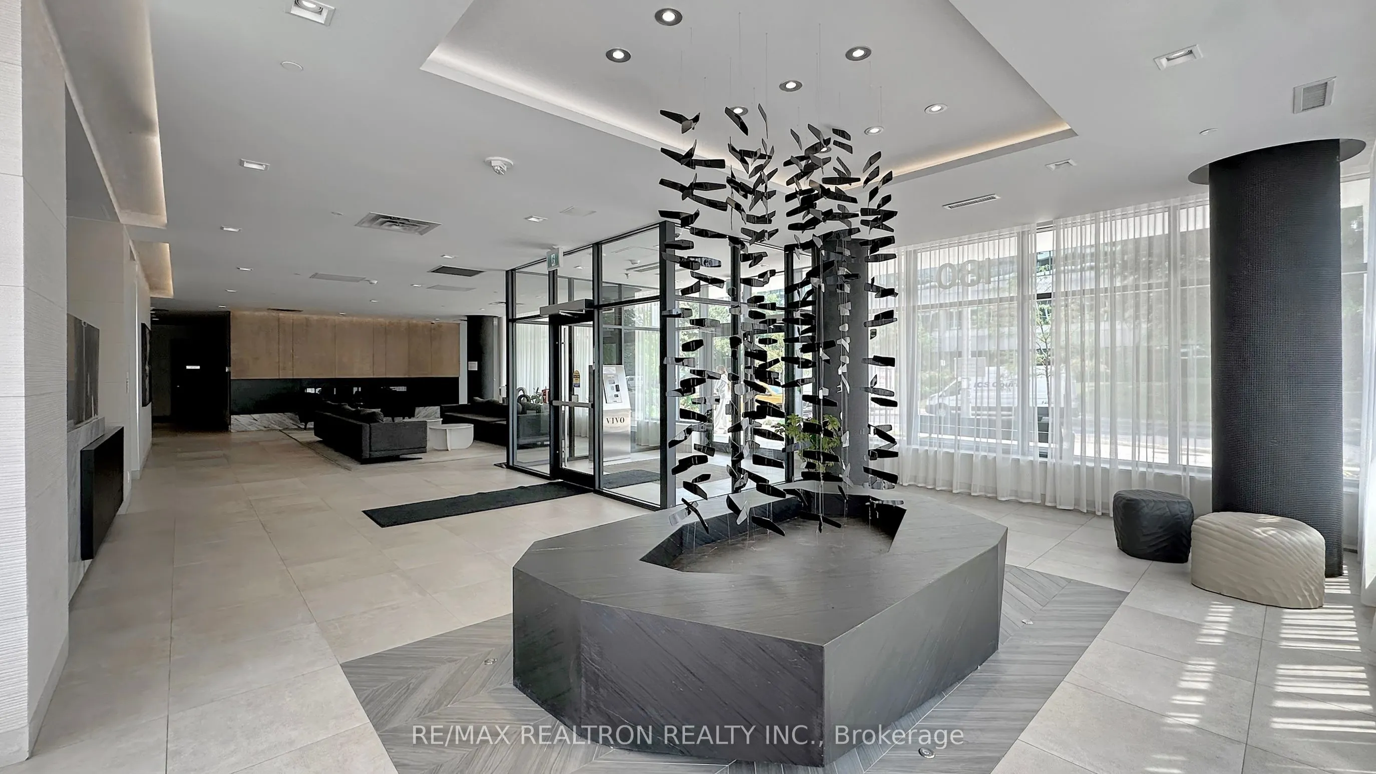 180 Fairview Mall Drive, #1605