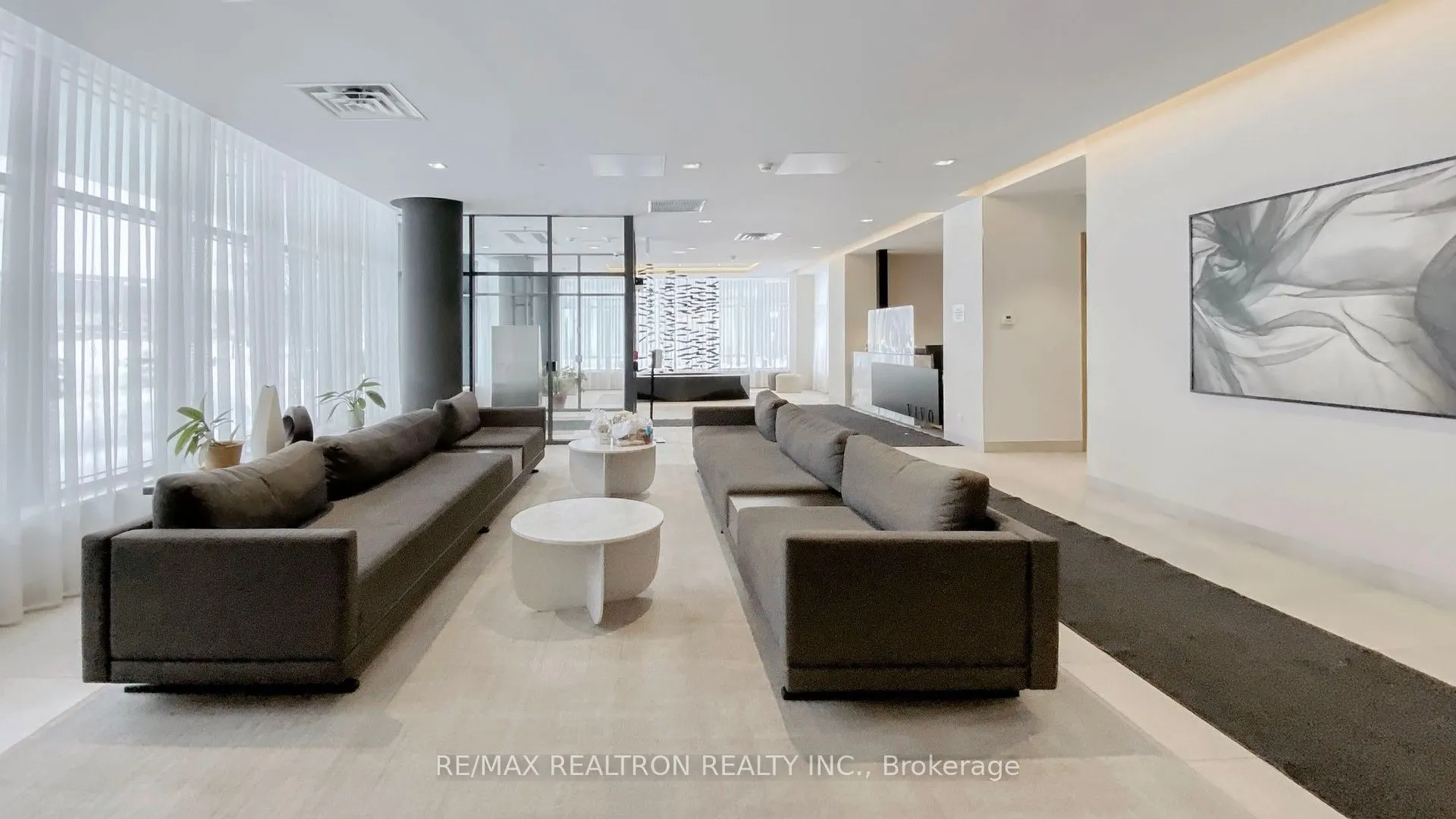 180 Fairview Mall Drive, #1605